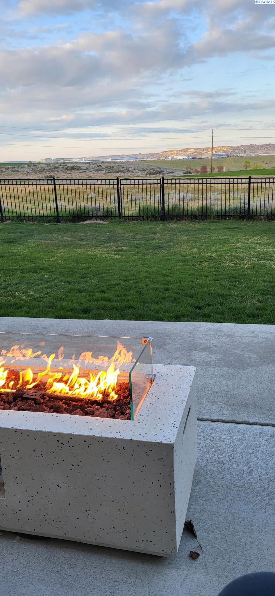 2660 Sandpiper Loop, Richland, WA 99354