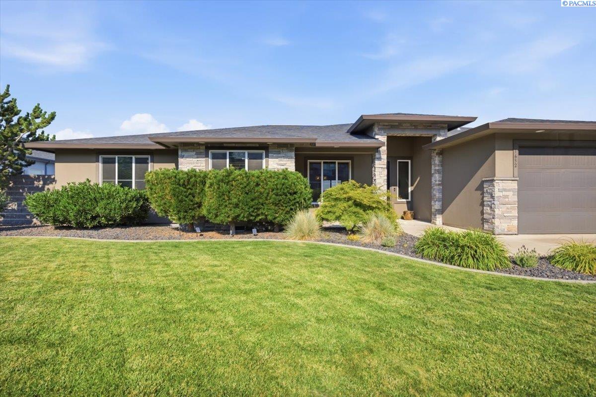 1632 Naples Ln, Richland, WA 99352