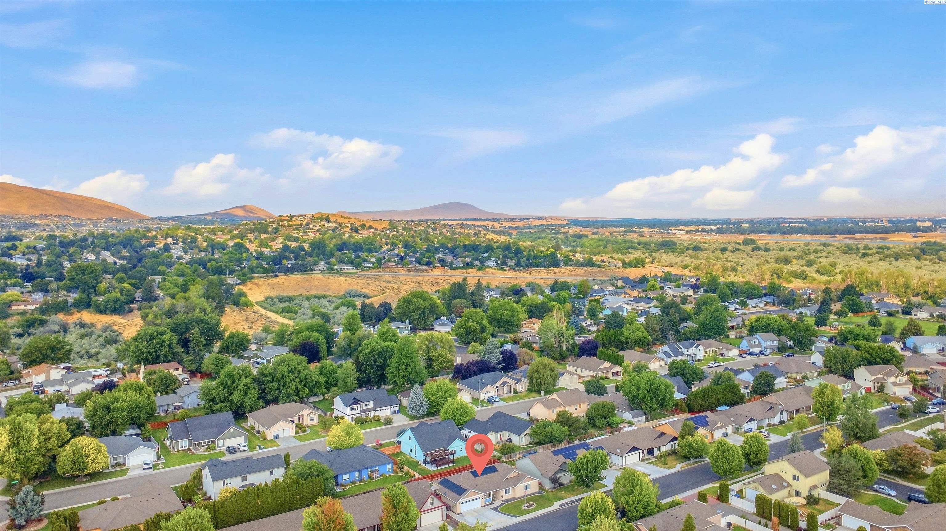 1573 Sacajawea Ave, Richland, WA 99352