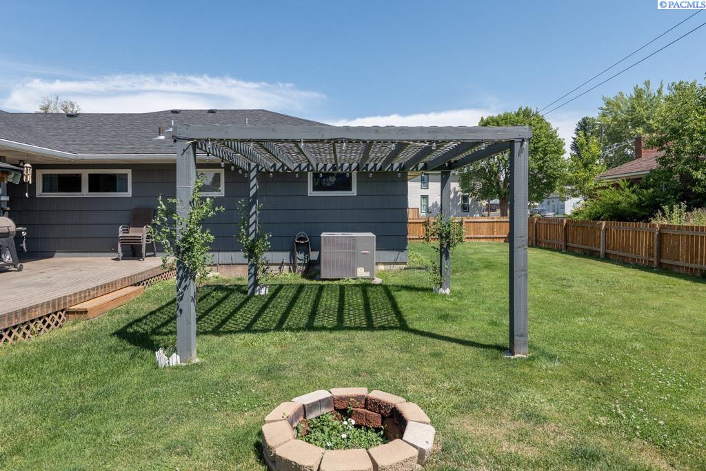 3rd image of 405 W Union, Garfield, WA 99130 | MLS# 294805