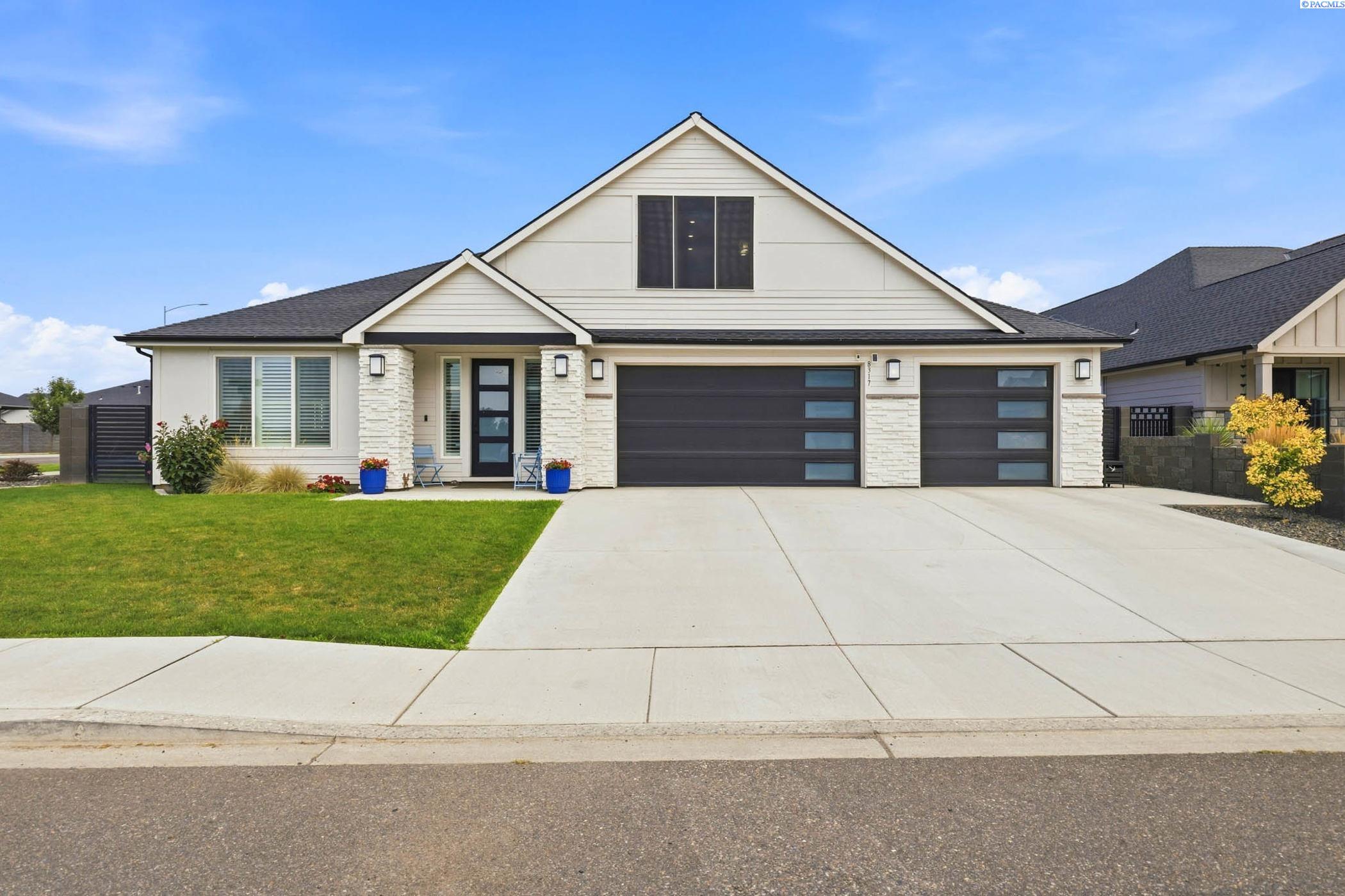 8317 Silver Mound Dr, Pasco, WA 99301