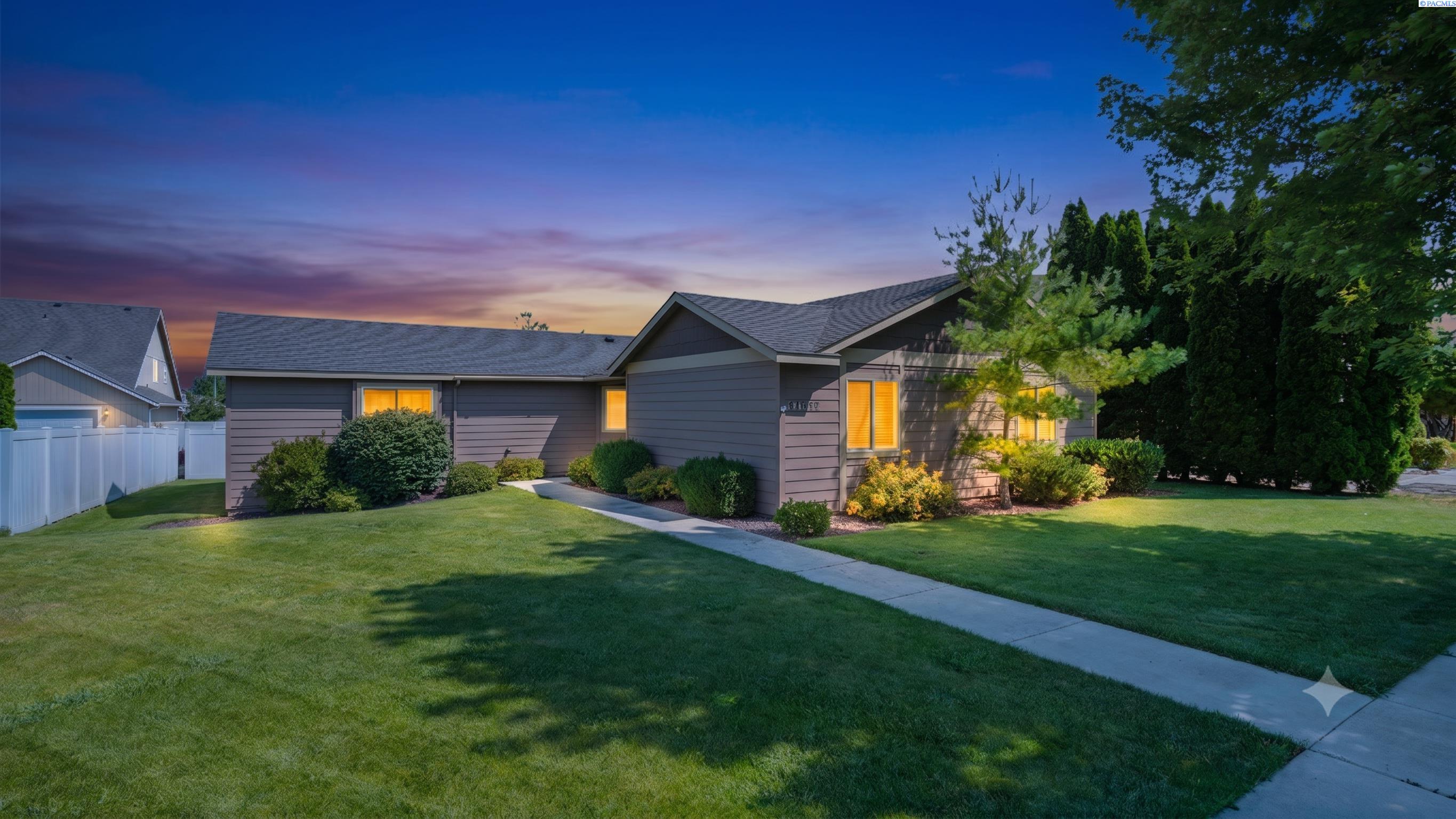 544 Cherokee St, Richland, WA 99352