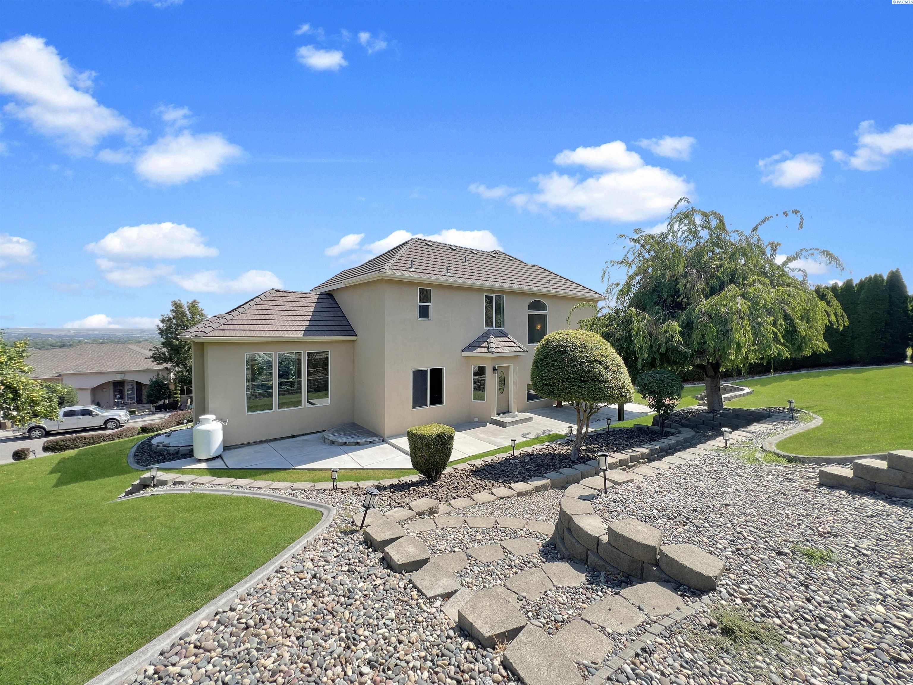 3805 42nd Ave, Kennewick, WA 99337