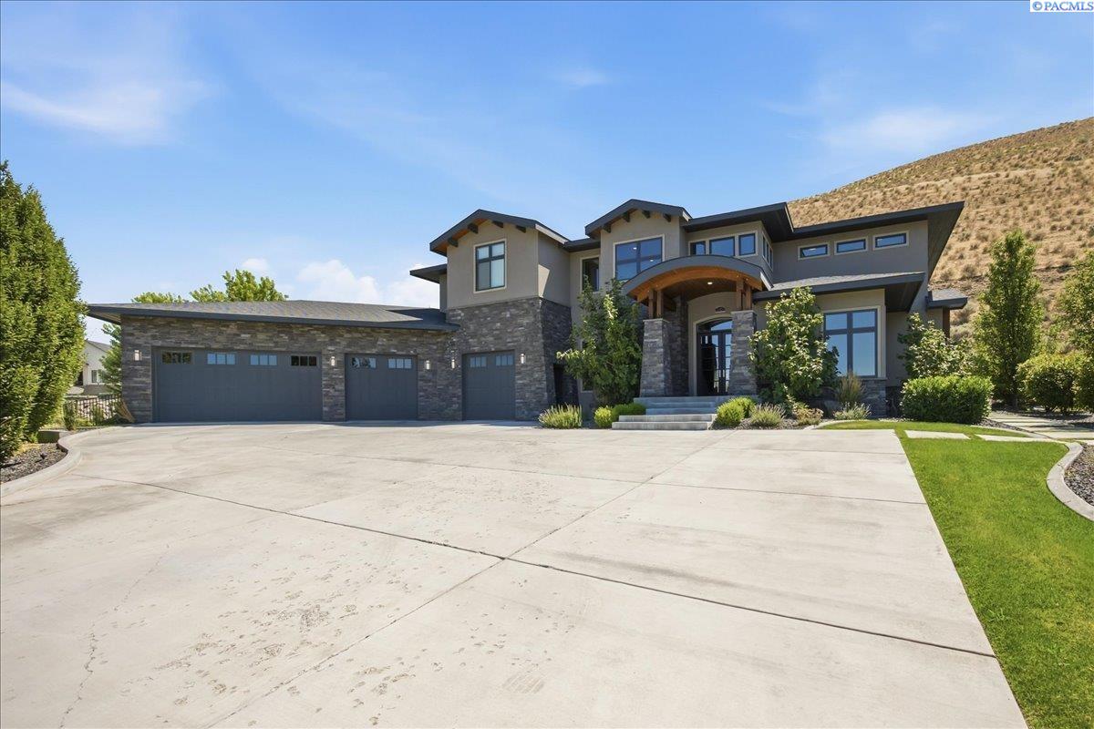 1150 Halter Ct, Richland, WA 99352