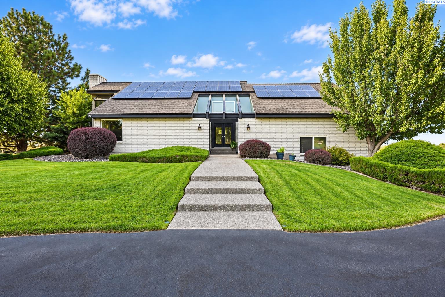 202008 E Terill Rd, Kennewick, WA 99337-6900