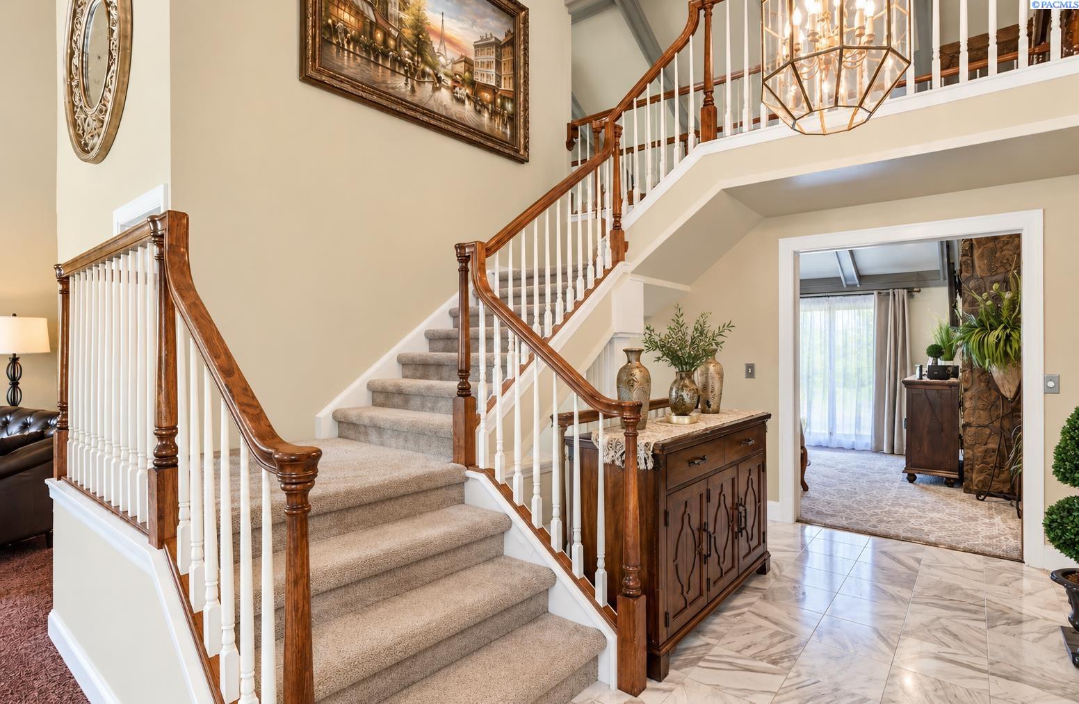 202008 E Terill Rd, Kennewick, WA 99337-6900