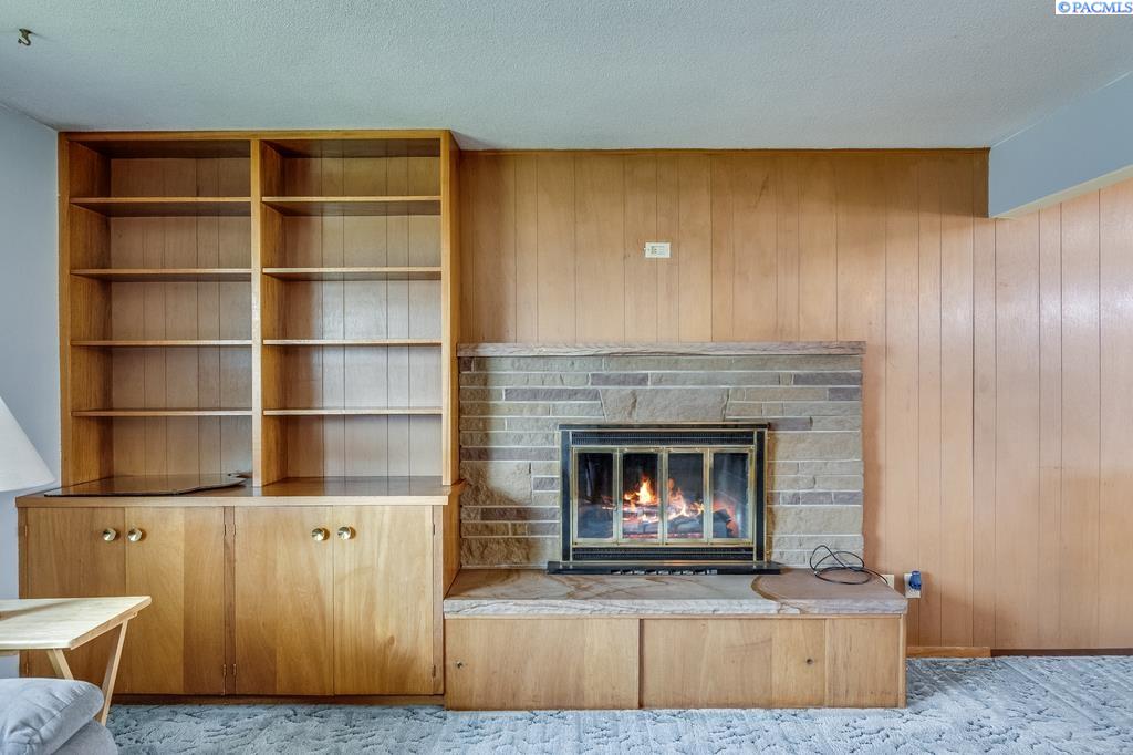 4012 Deschutes Ave, Kennewick, WA 99336