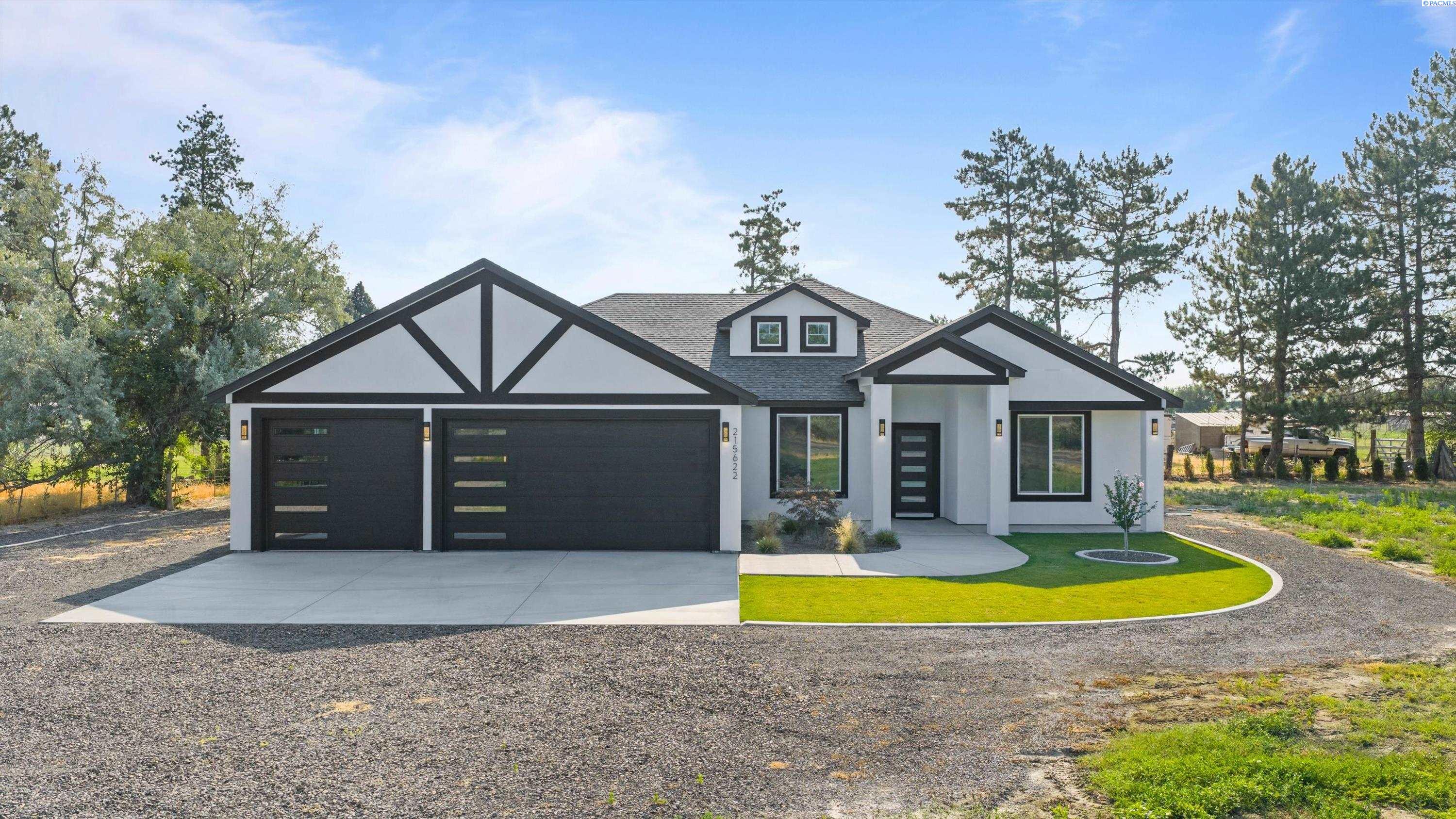 21562 Sr 397 , Kennewick, WA 99337
