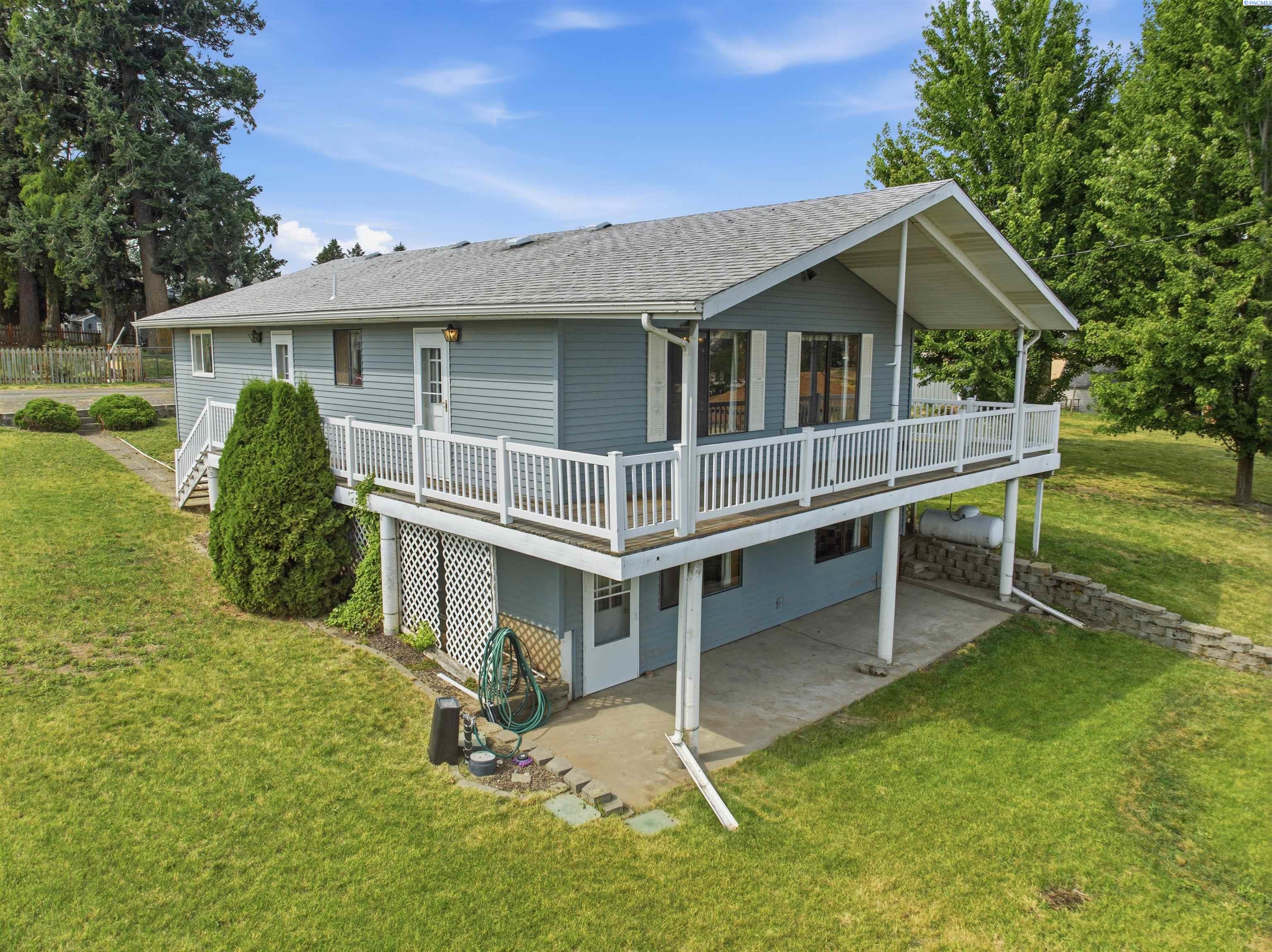 1st image of 403 S 3rd St, Garfield, WA 99130 | MLS# 294925
