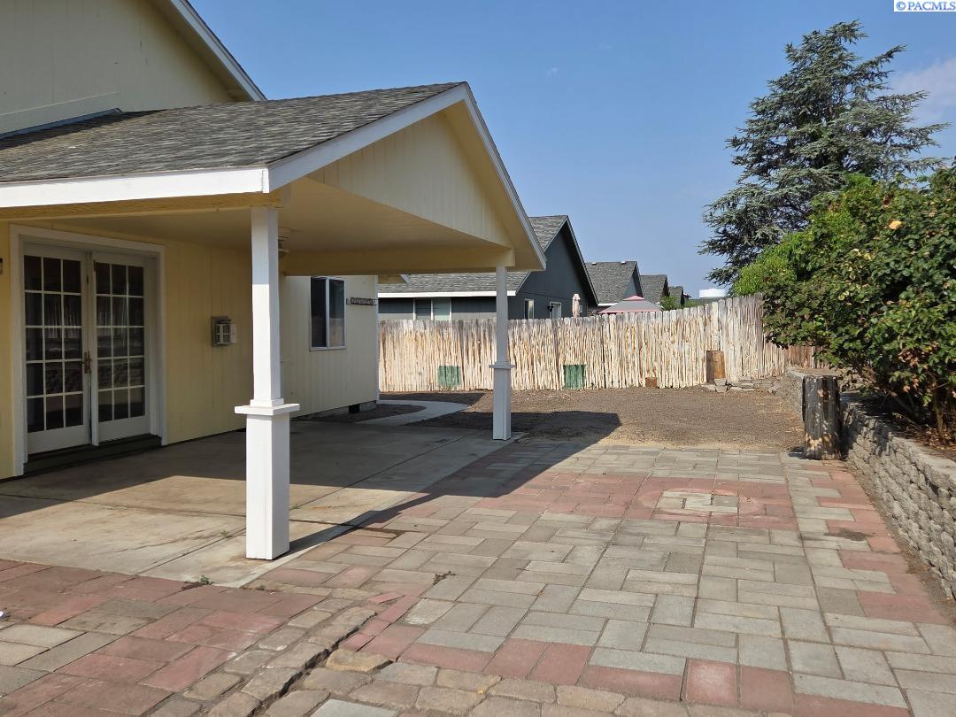 6503 Gehrig Dr, Pasco, WA 99301