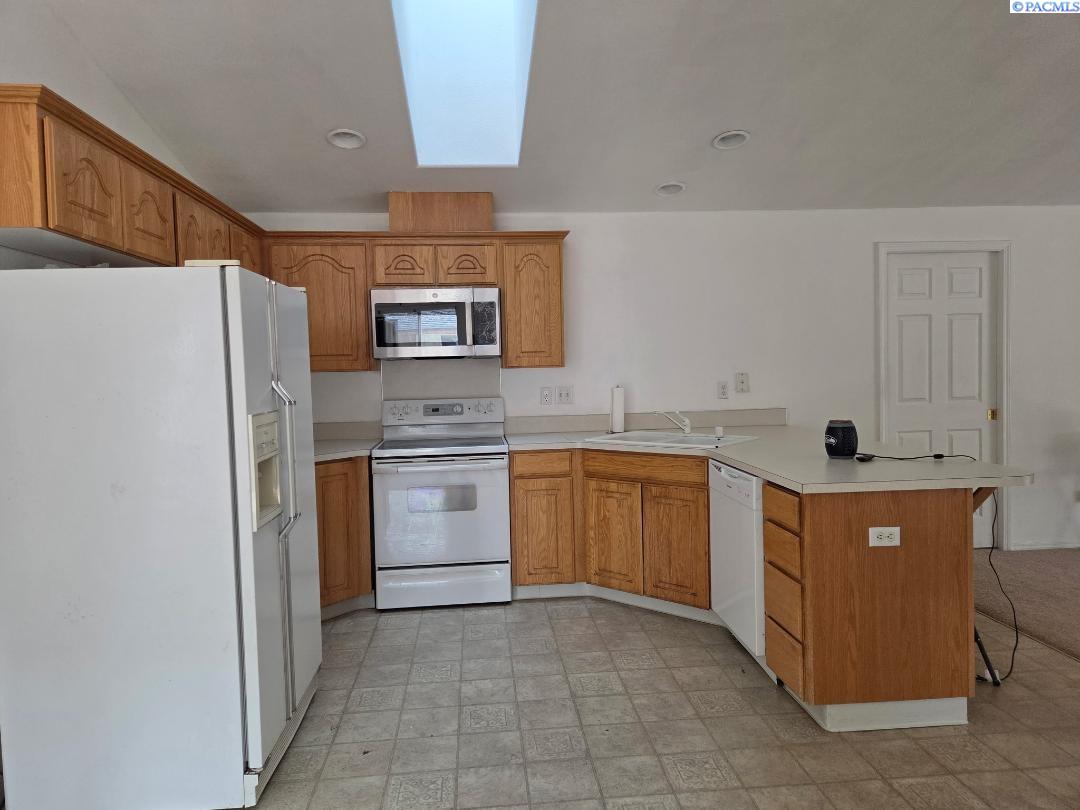 6503 Gehrig Dr, Pasco, WA 99301