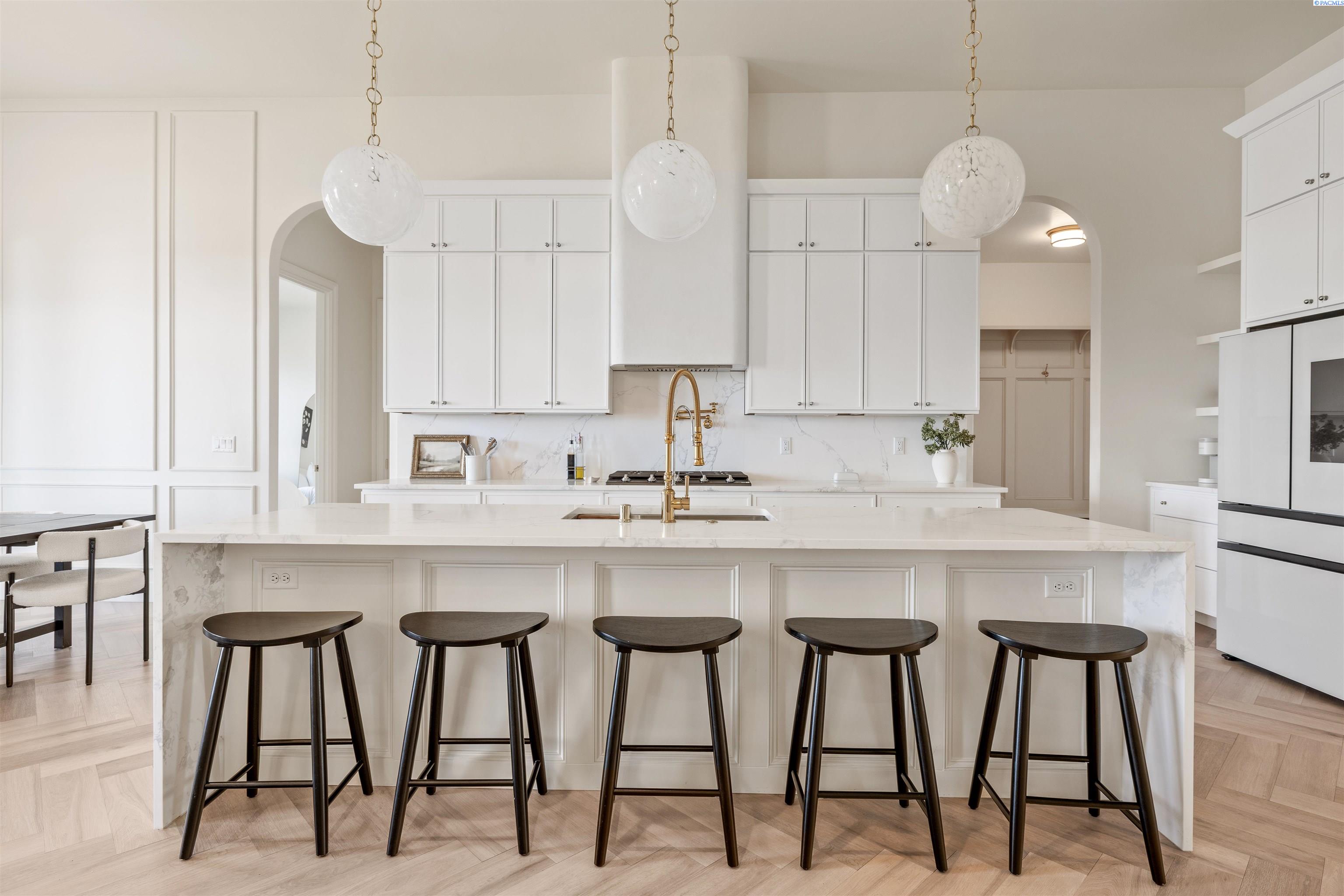 2243 Estate Ave, Richland, WA 99352