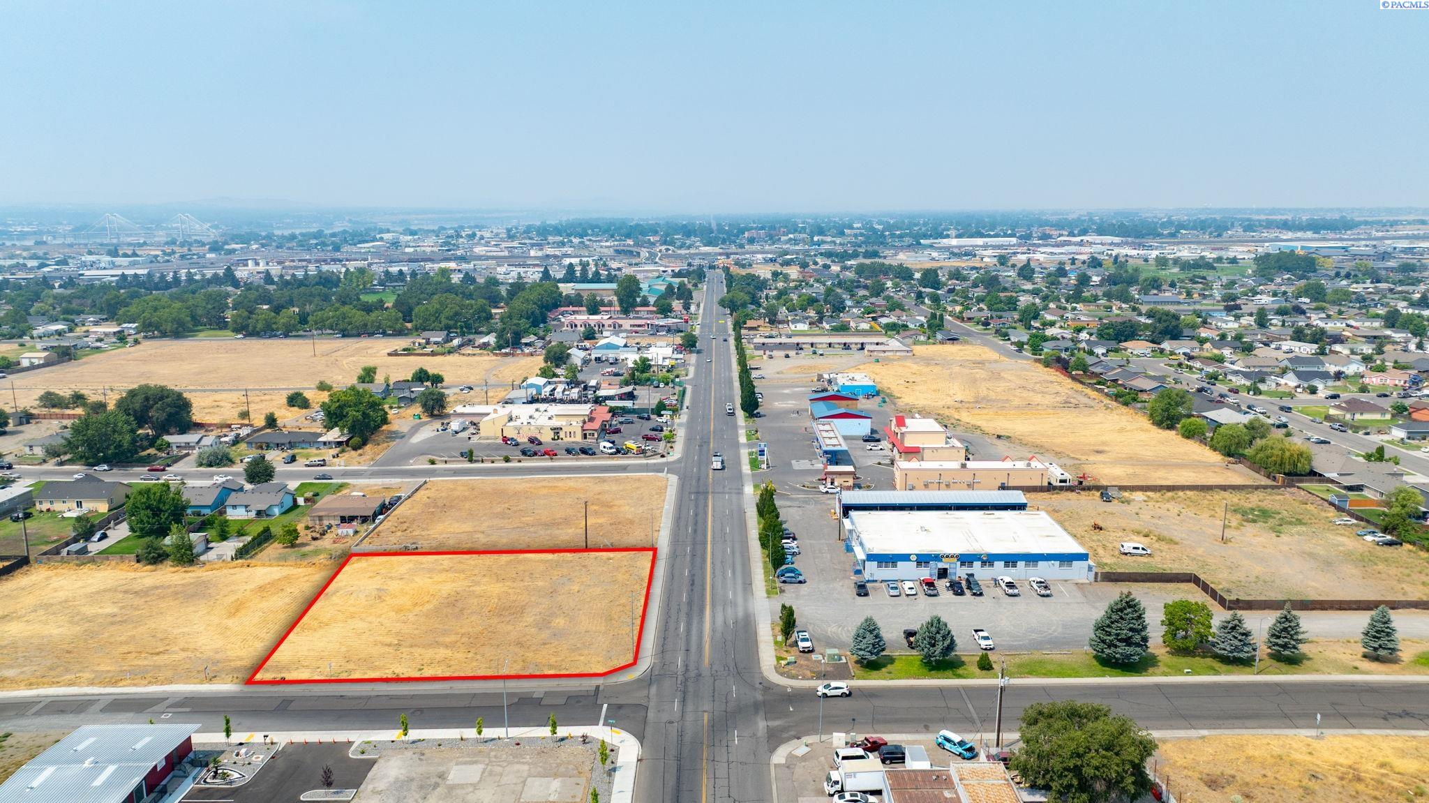 NKA Lewis St, Pasco, WA 99301