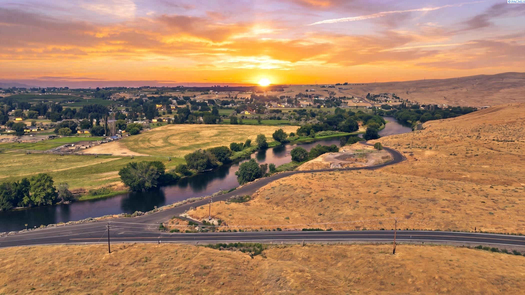 11903 Ruppert Rd, Benton City, WA 99320