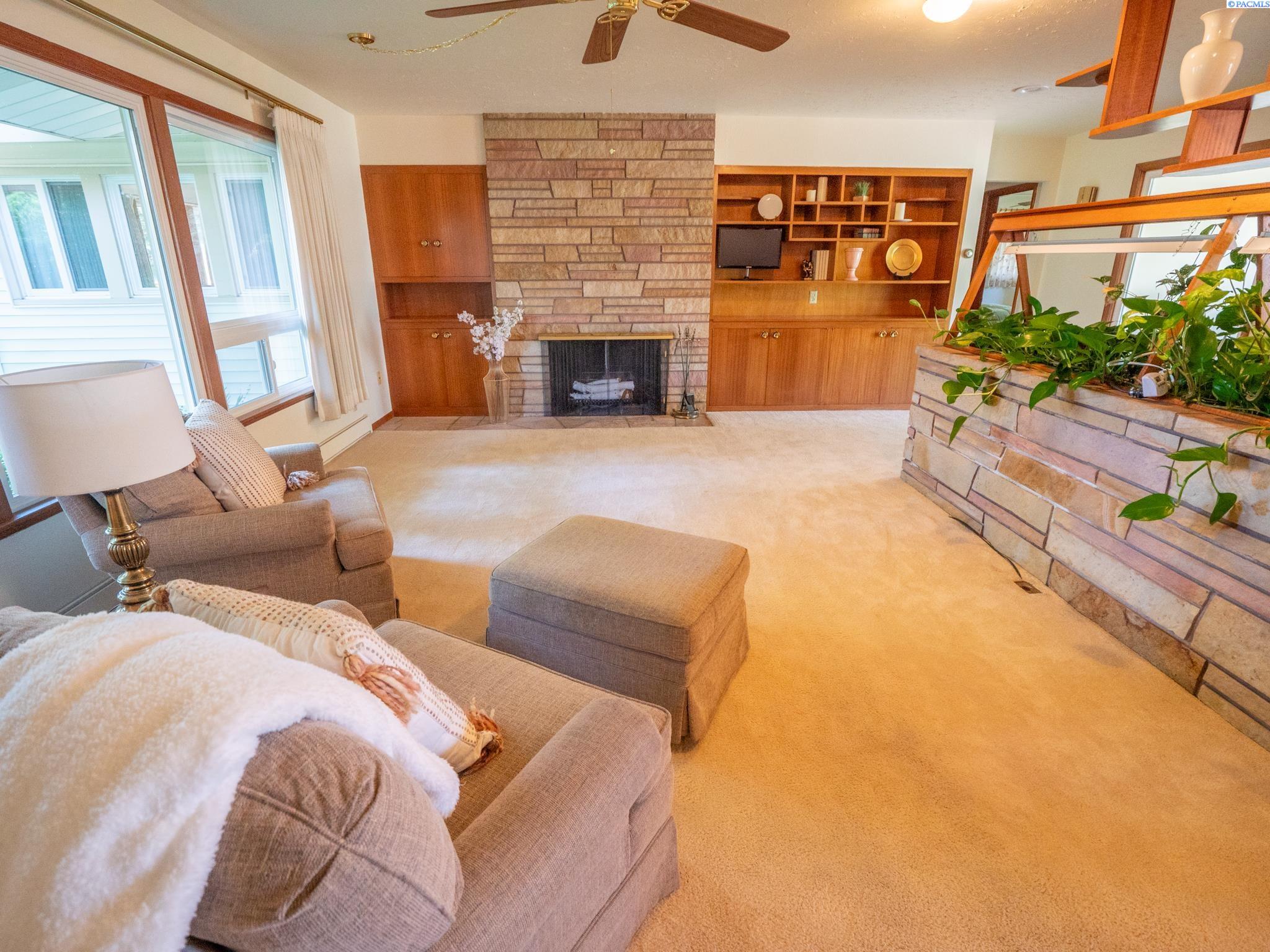 1021 Prosser Ave, Prosser, WA 99350-0000