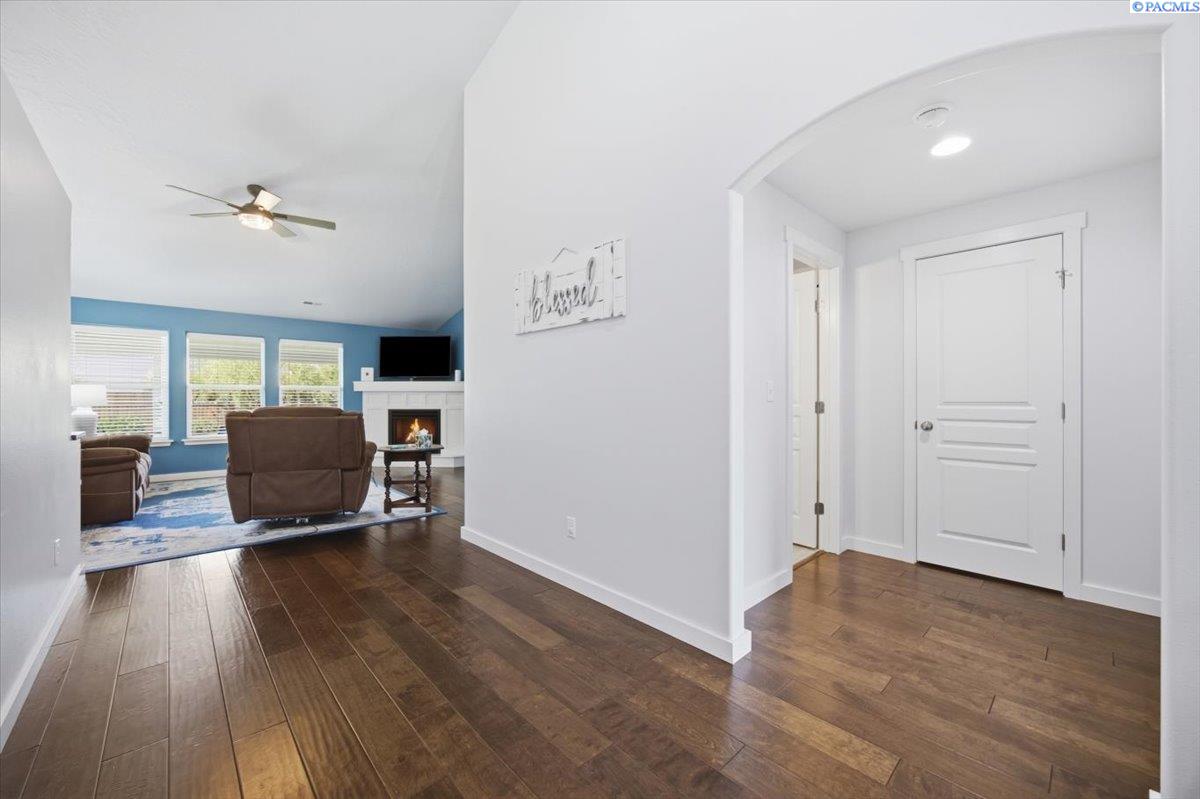 6508 6th Ave, Kennewick, WA 99336