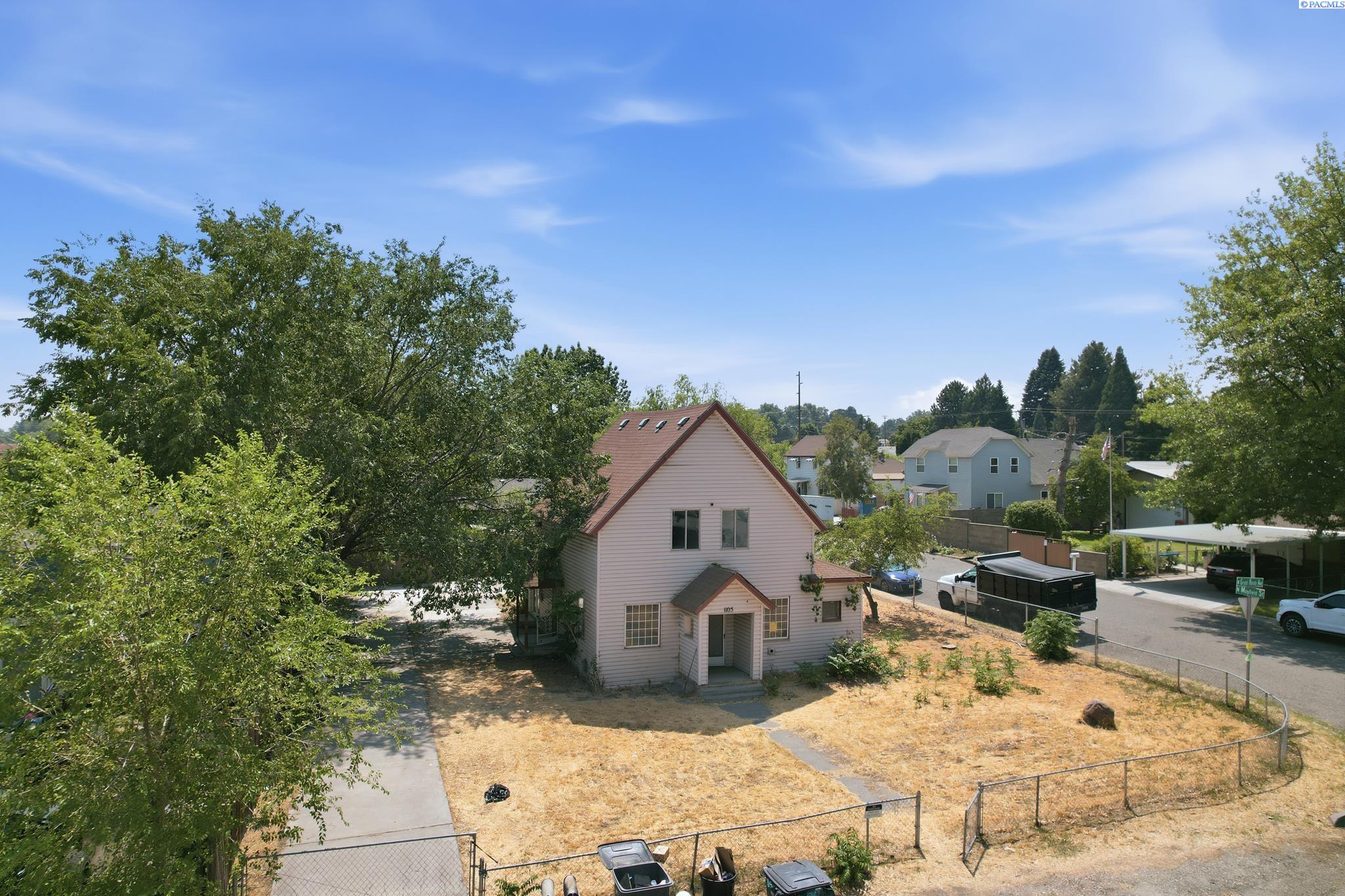 1105 Grand Ronde, Kennewick, WA 99336