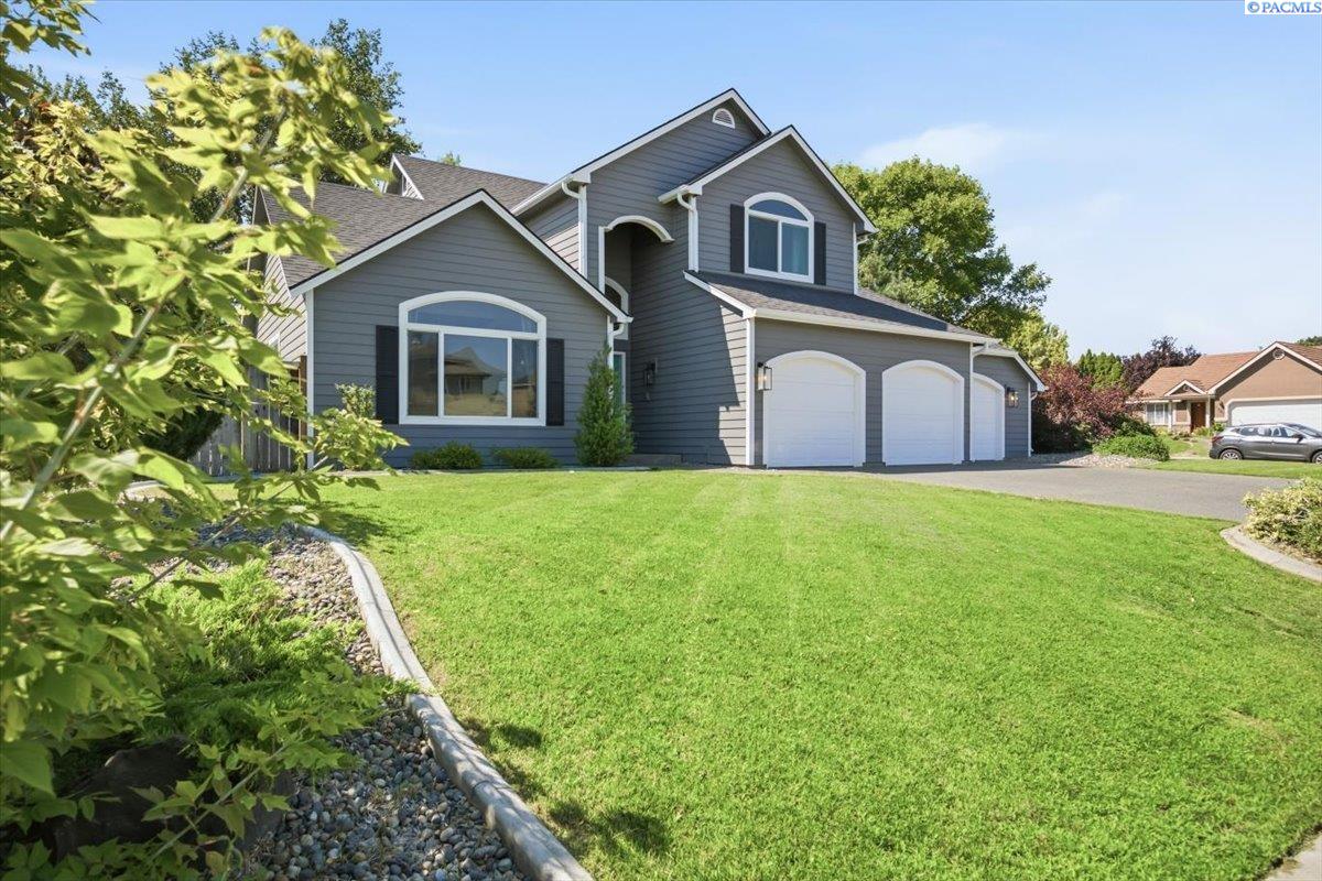 201 Odessa St, Richland, WA 99352
