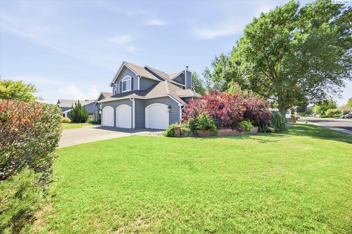 201 Odessa St, Richland, WA 99352