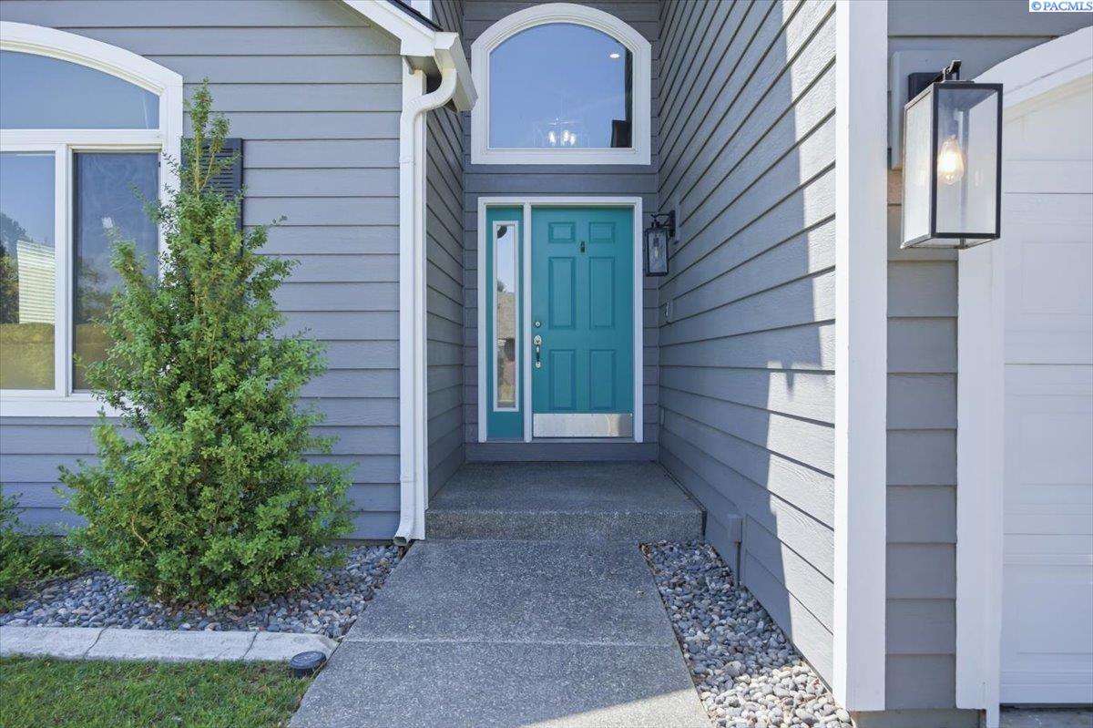 201 Odessa St, Richland, WA 99352