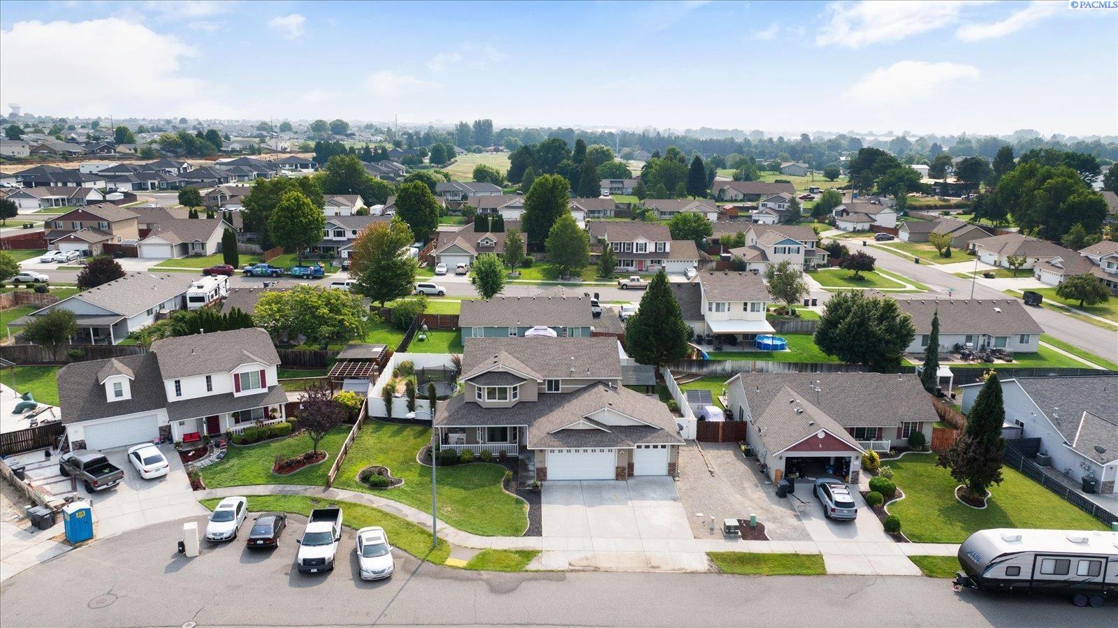 4015 Twilight Ct, Pasco, WA 99301