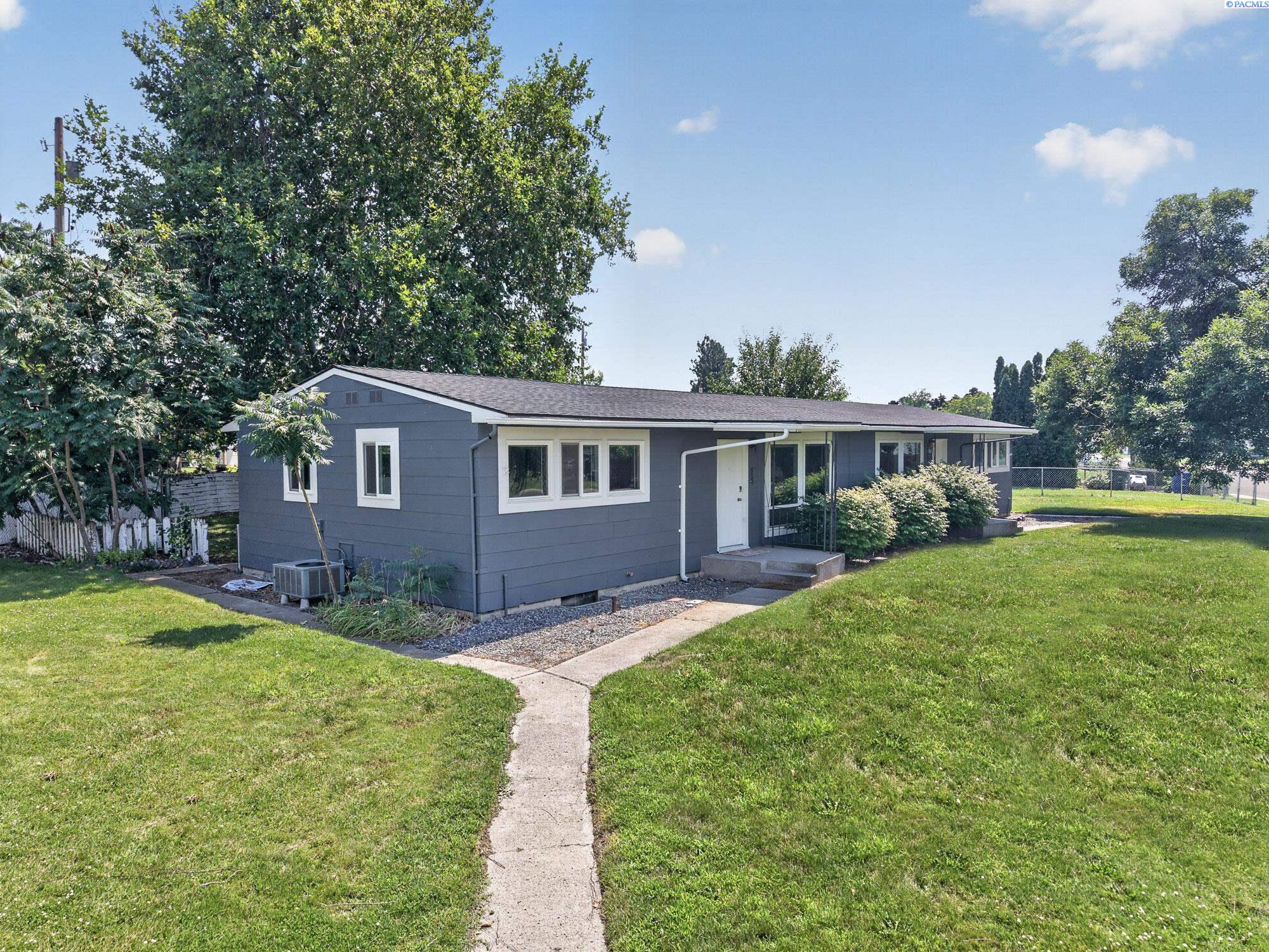 Cedar St, Richland, WA 99354
