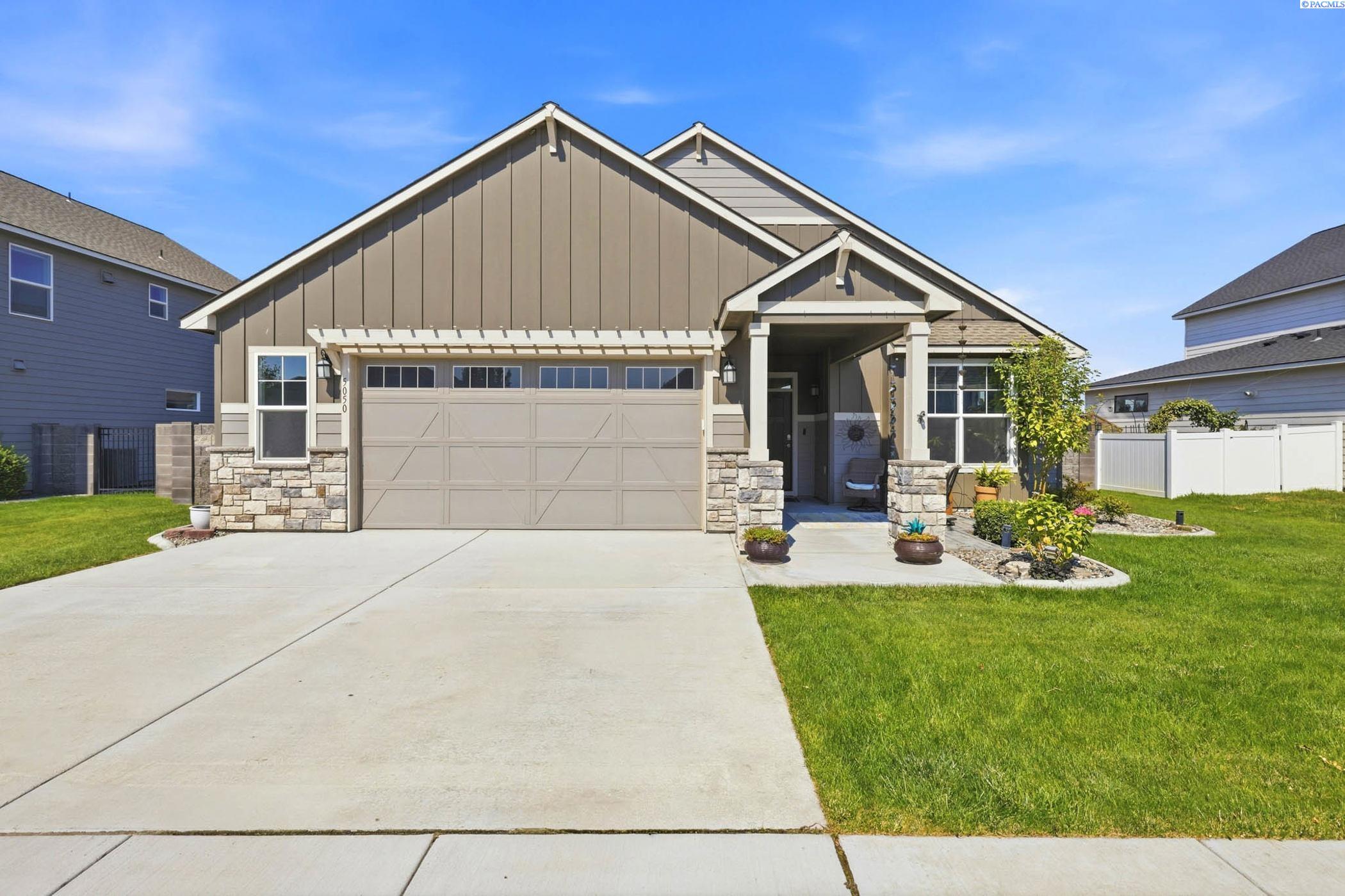 5050 Smitty Dr, Richland, WA 99352