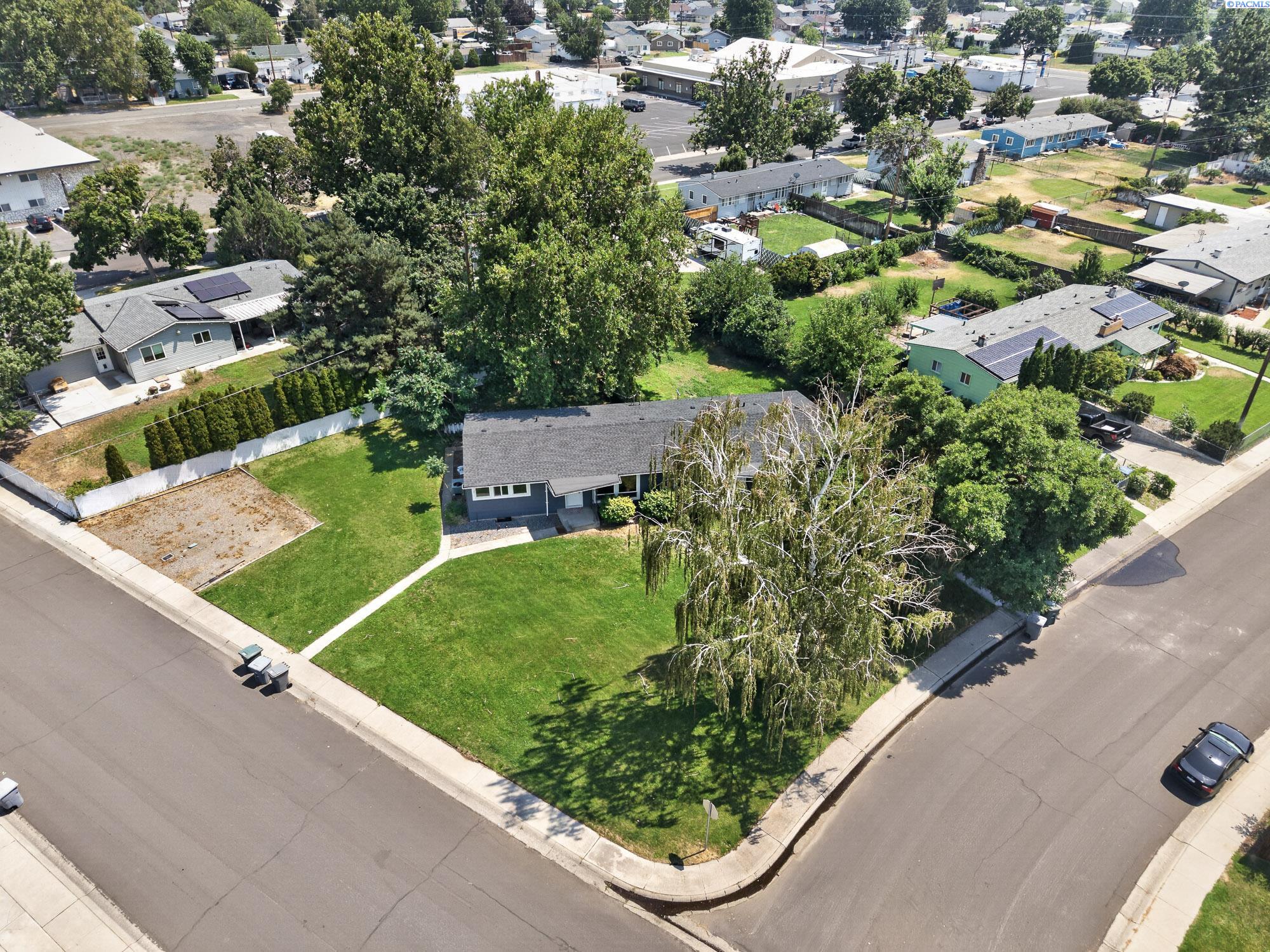 Cedar St, Richland, WA 99354
