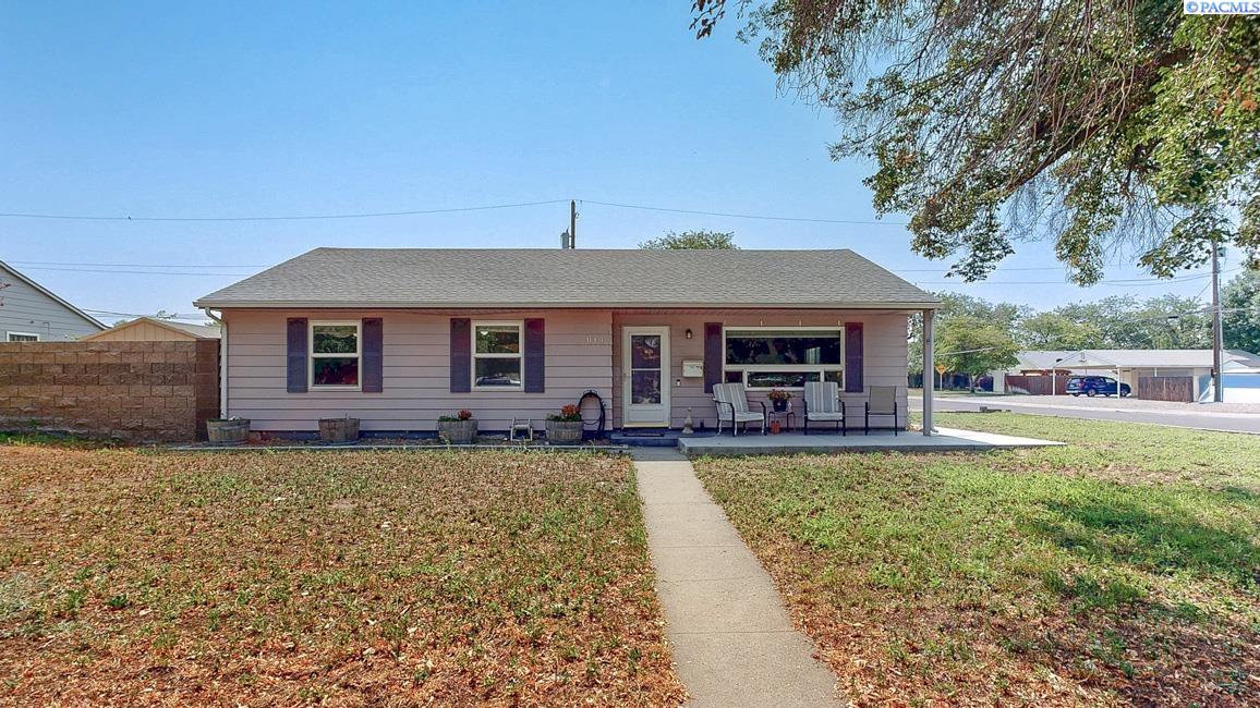 614 Basswood Ave, Richland, WA 99352-3672