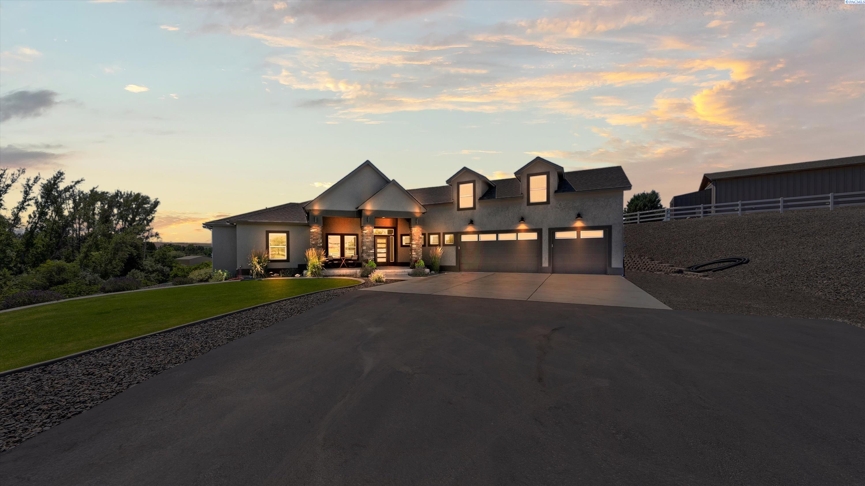 1506 Bermuda Rd, Kennewick, WA 99338