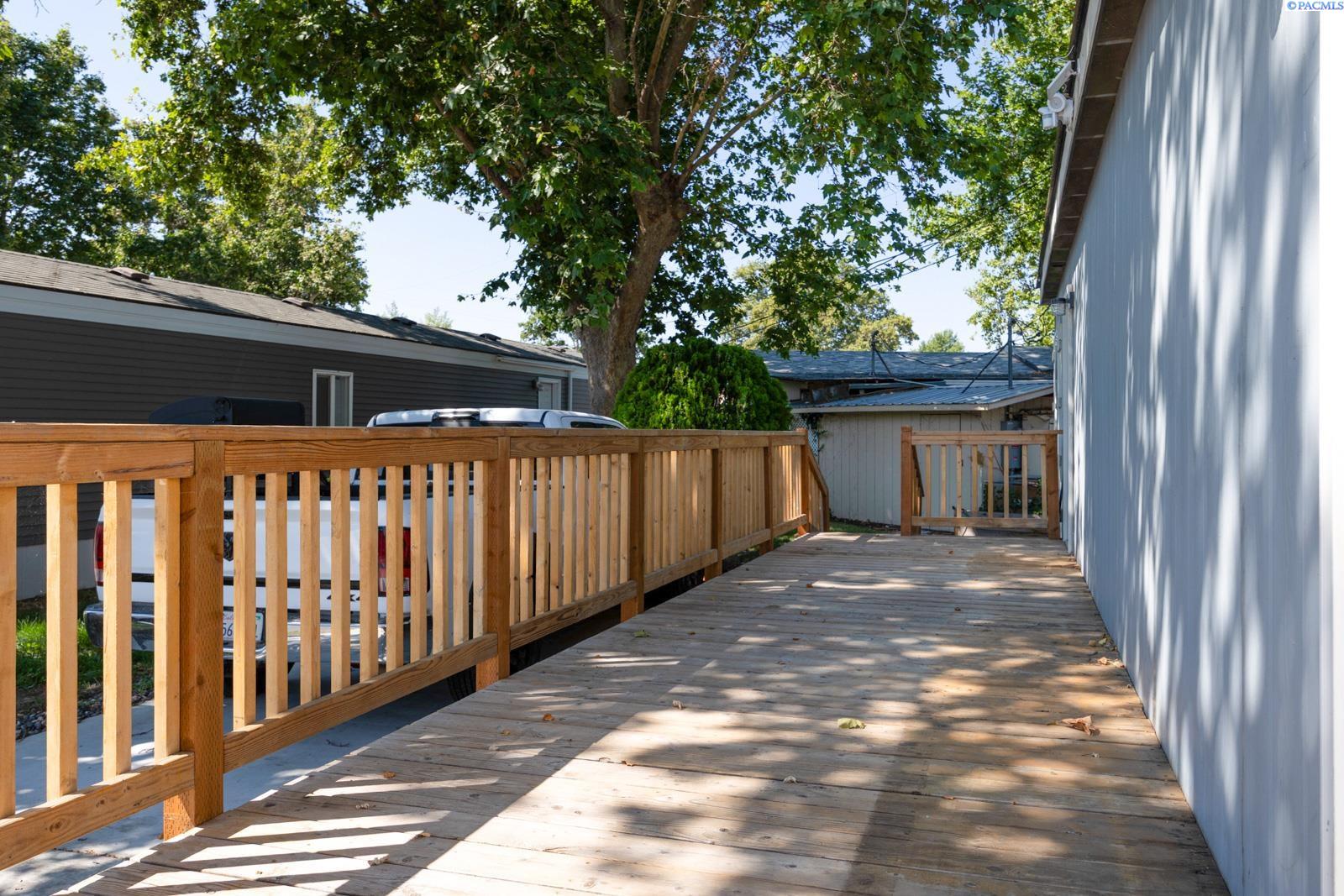 59 Log Ln, Richland, WA 99354