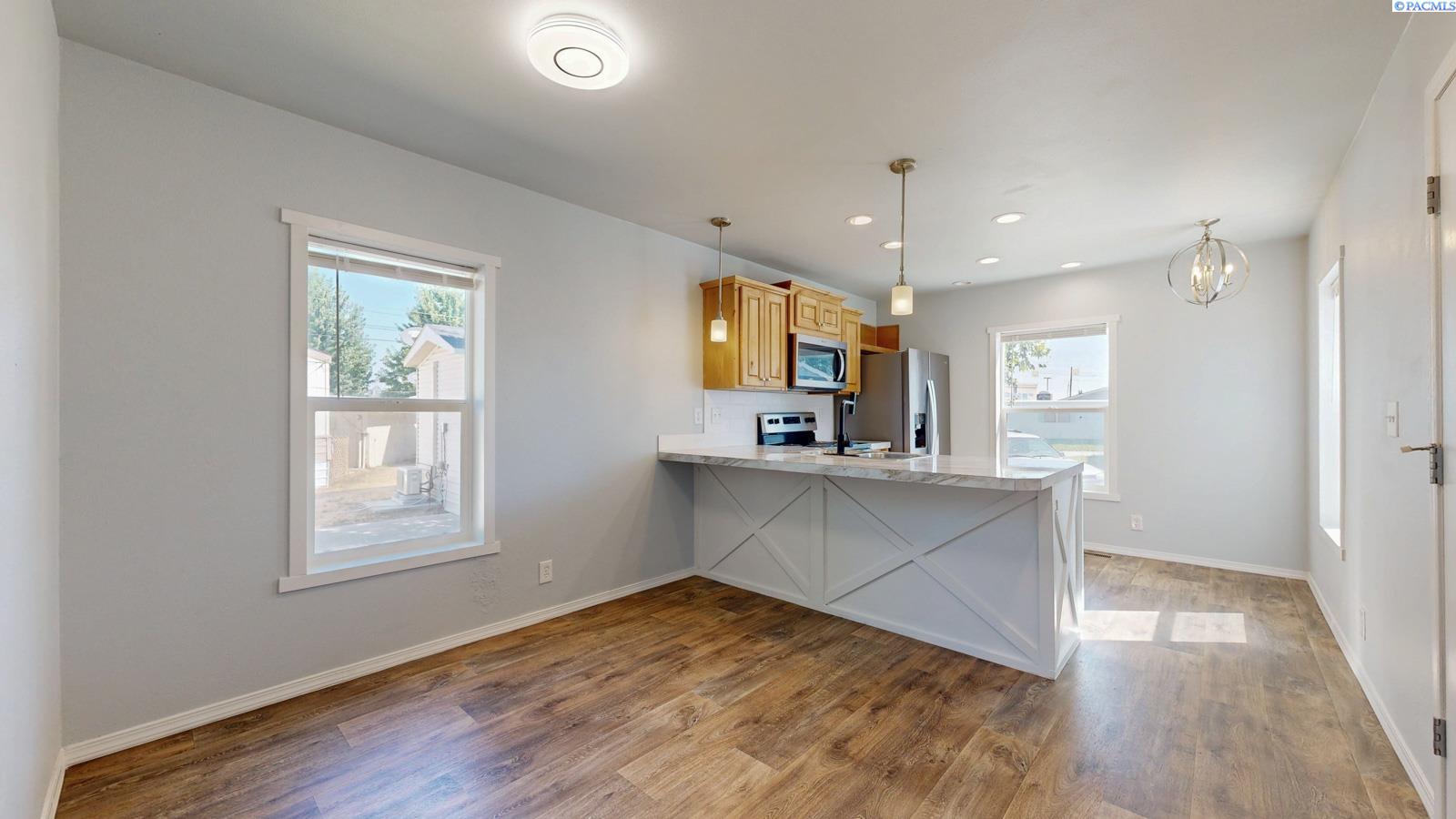 59 Log Ln, Richland, WA 99354