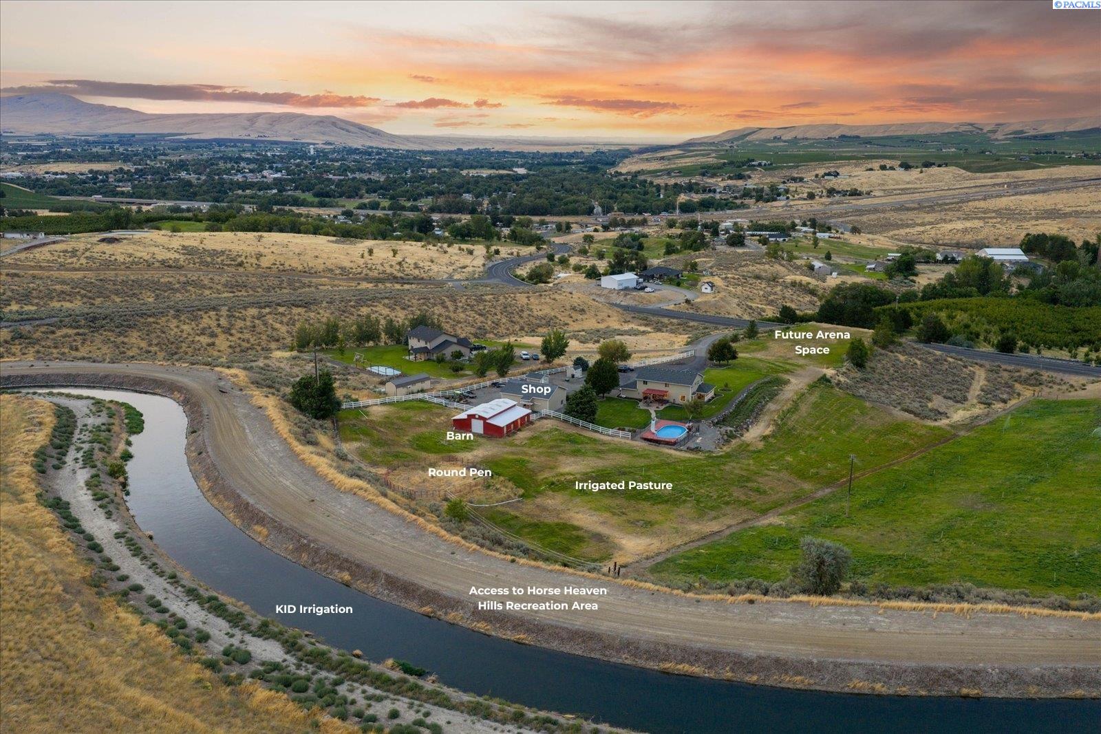 19624 N Webber Canyon Rd, Benton City, WA 99320