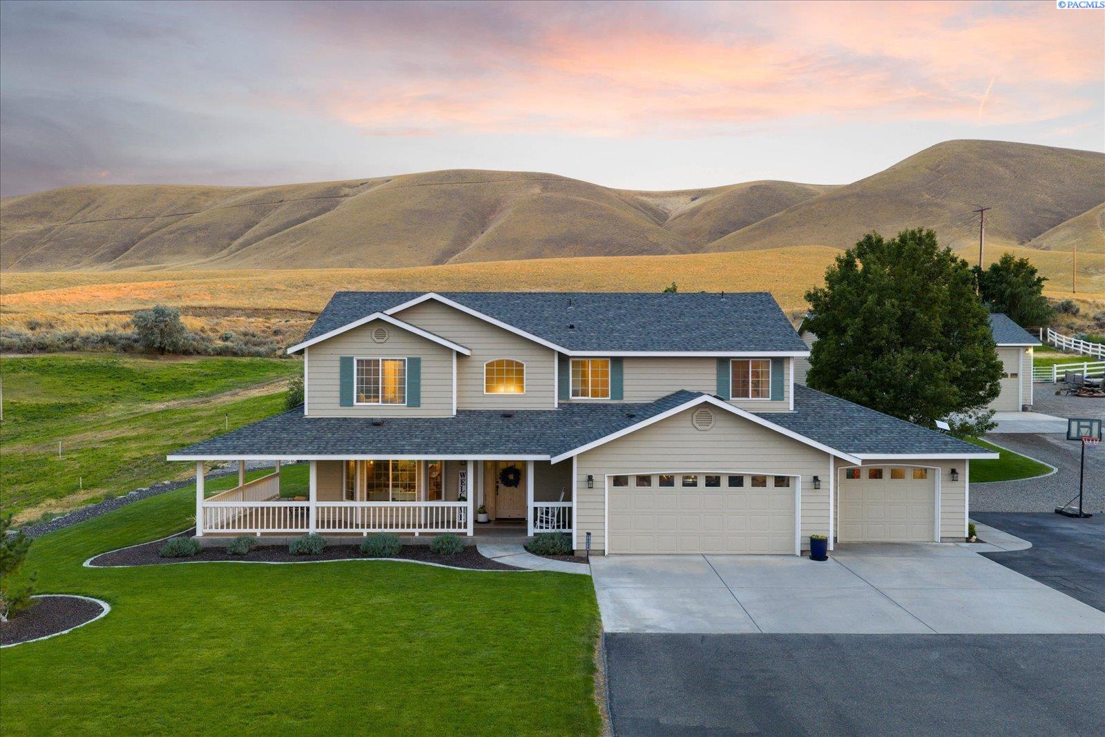 19624 Webber Canyon Rd, Benton City, WA 99320
