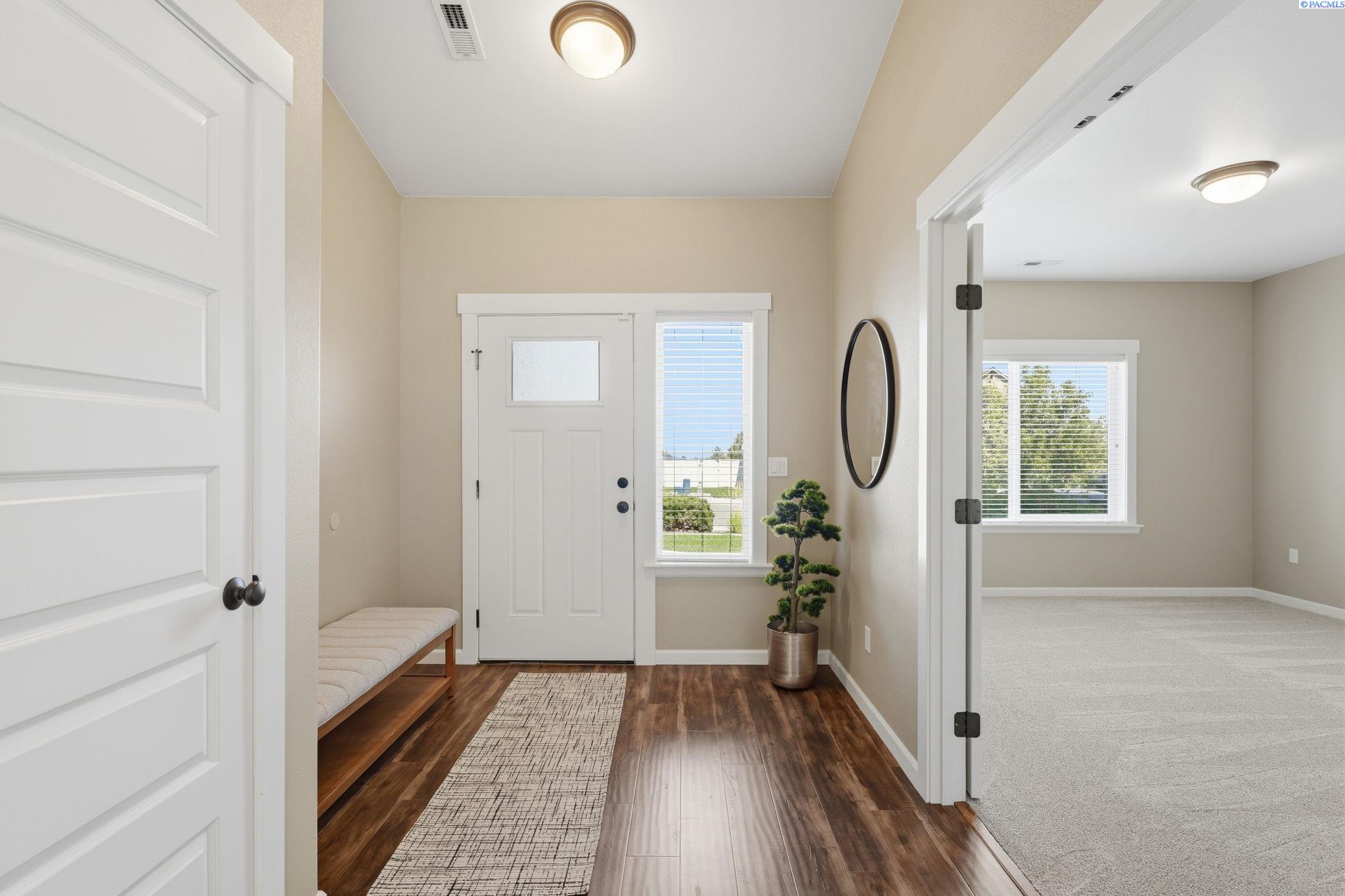 611 Hunter St, Richland, WA 99352