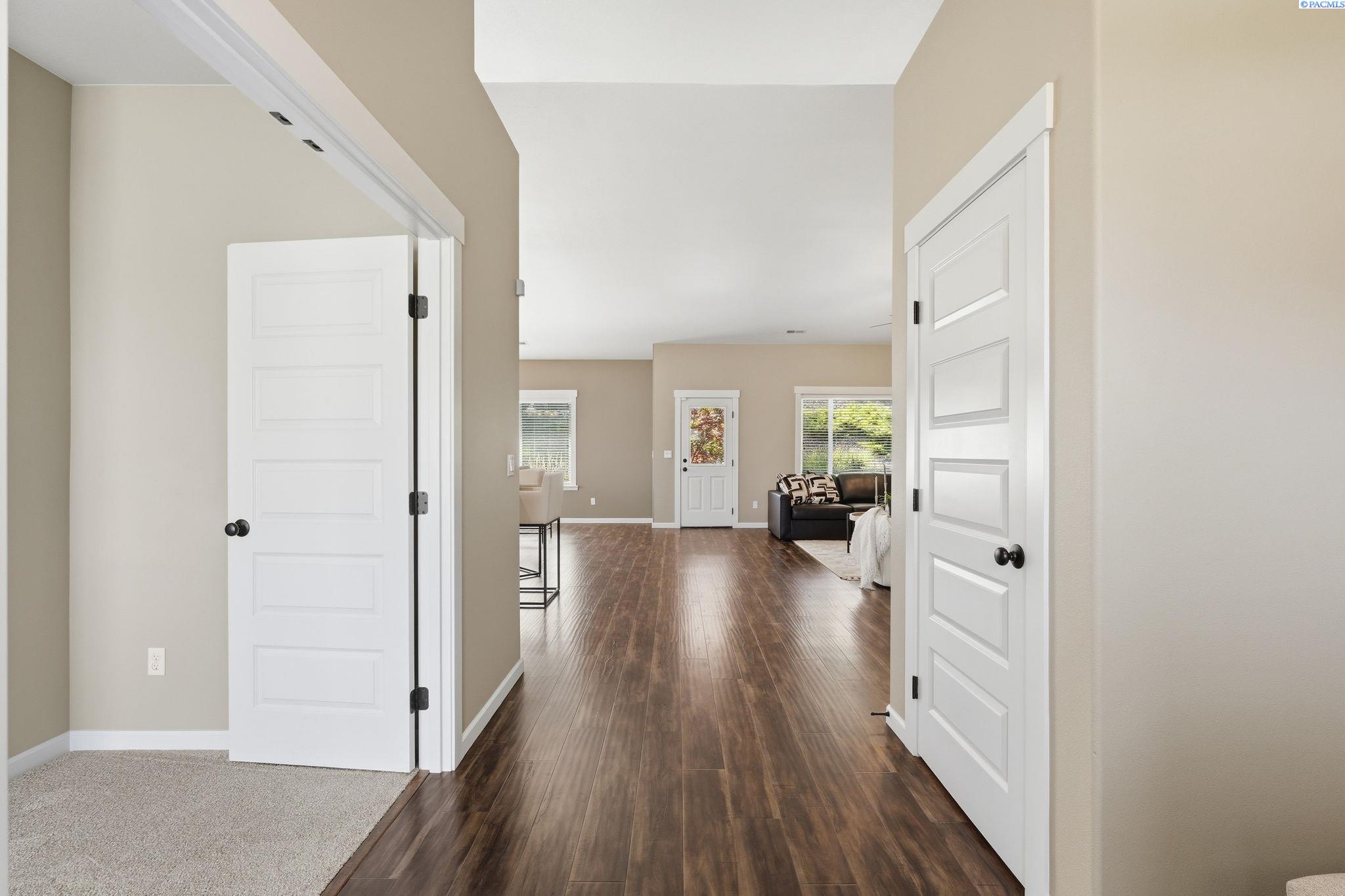 611 Hunter St, Richland, WA 99352