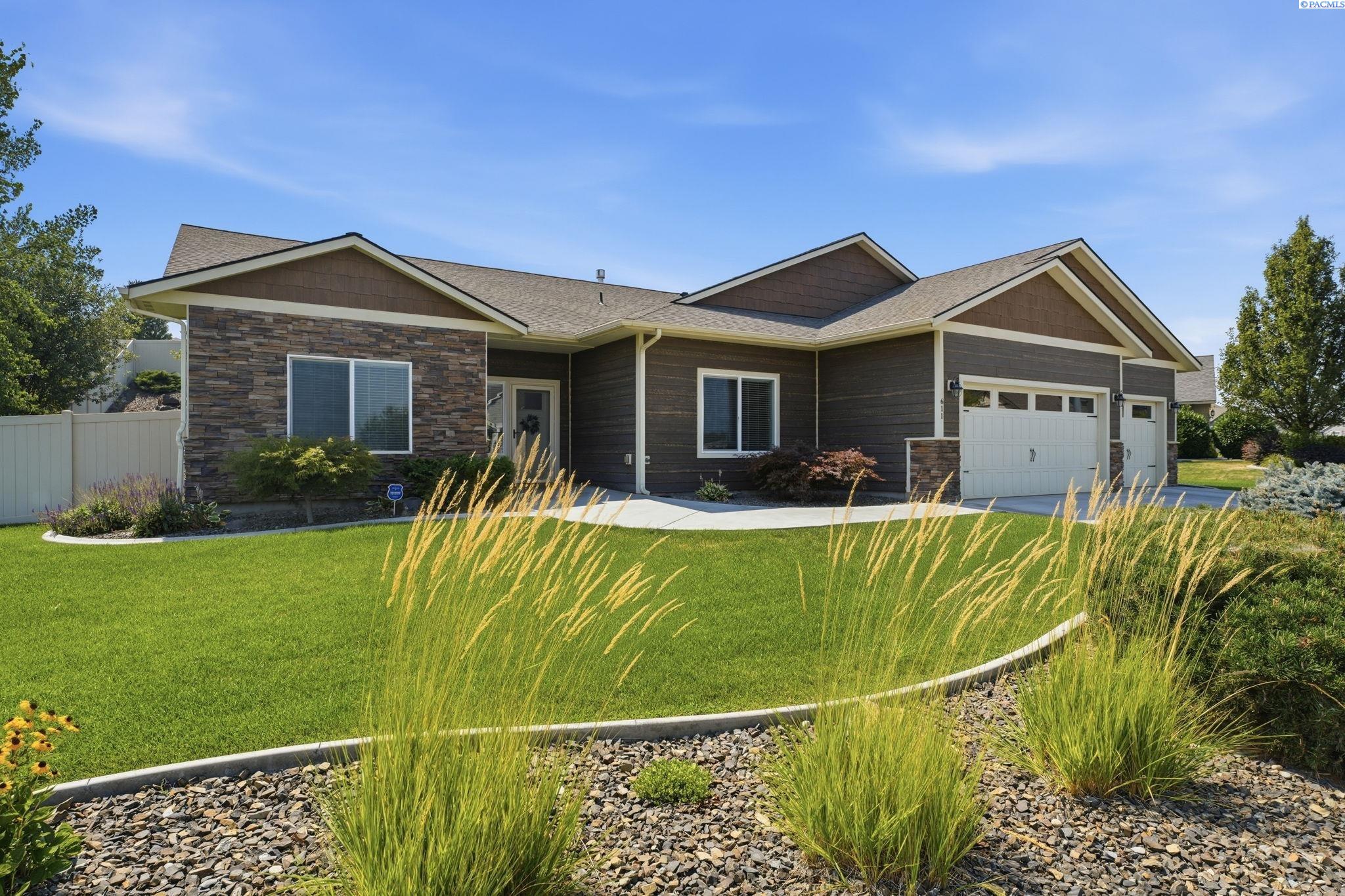 611 Hunter St, Richland, WA 99352