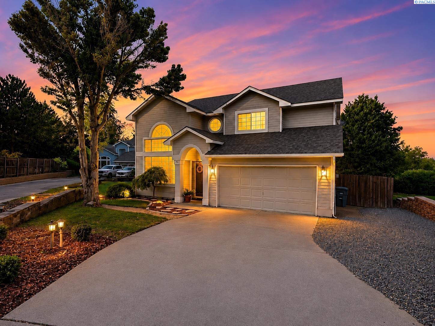 148 Englewood Dr, Richland, WA 99353
