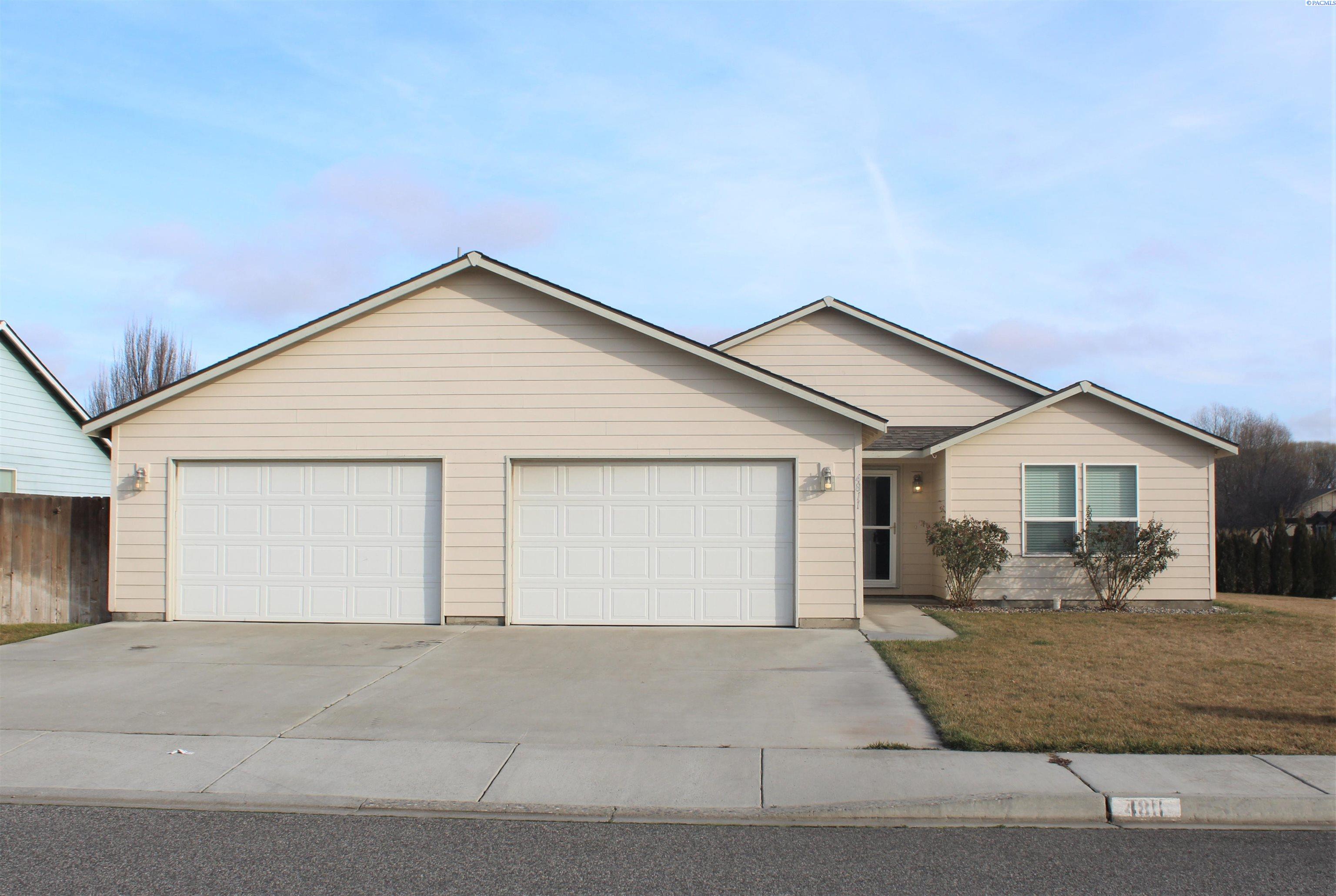 402 Abbot St, Richland, WA 99352