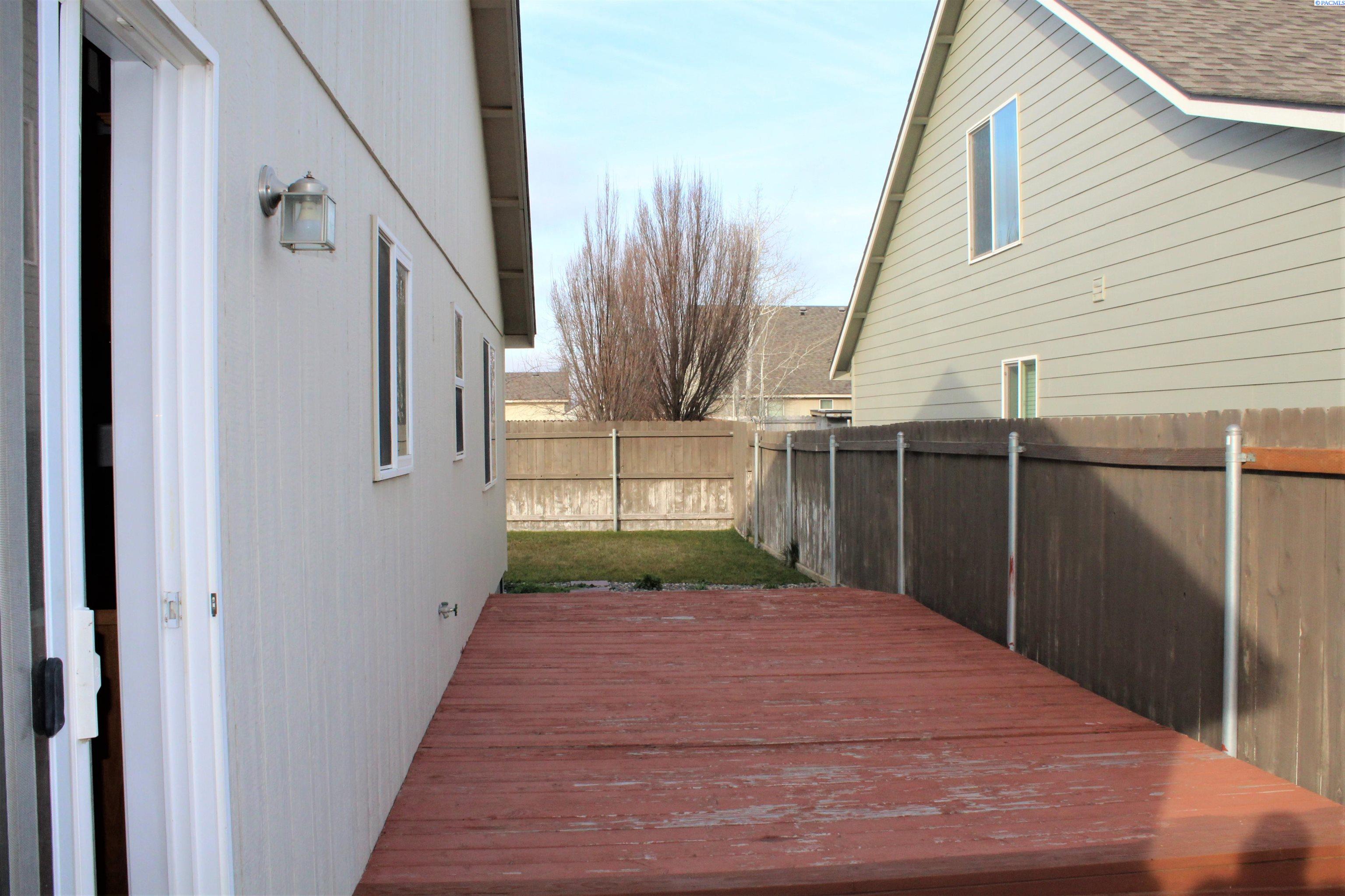 402 Abbot St, Richland, WA 99352