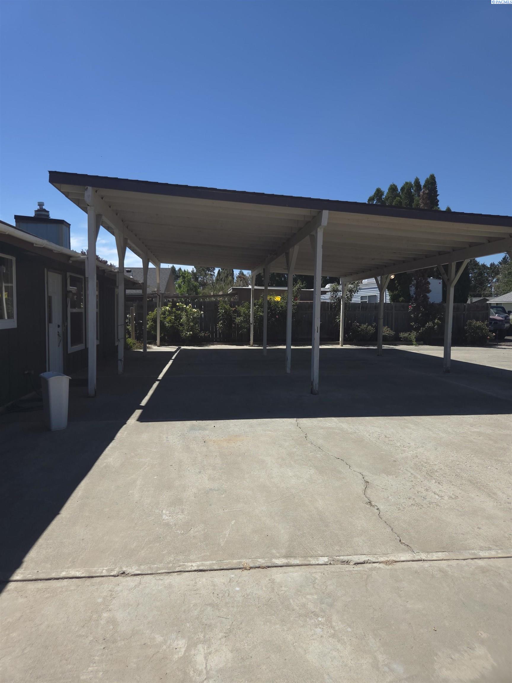 16th image of 2005 Briar Ct, Grandview, WA 98930 | MLS# 295189