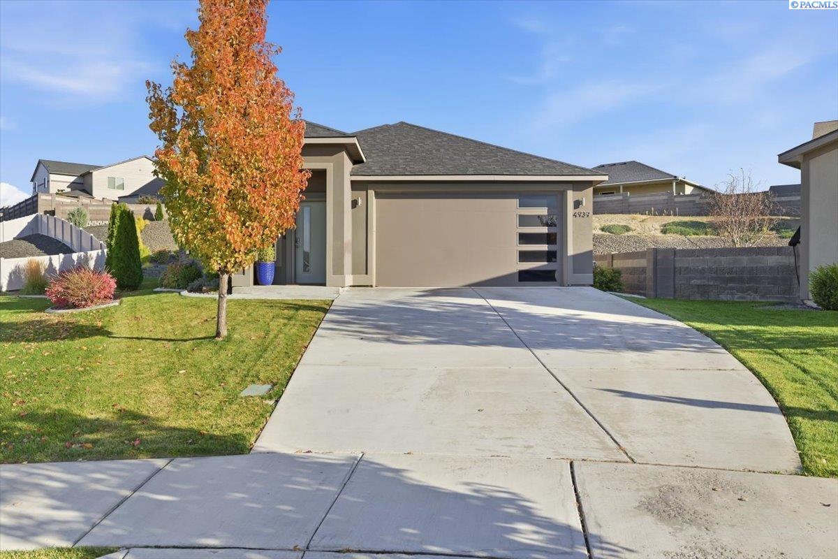 4939 Smitty Dr, Richland, WA 99352