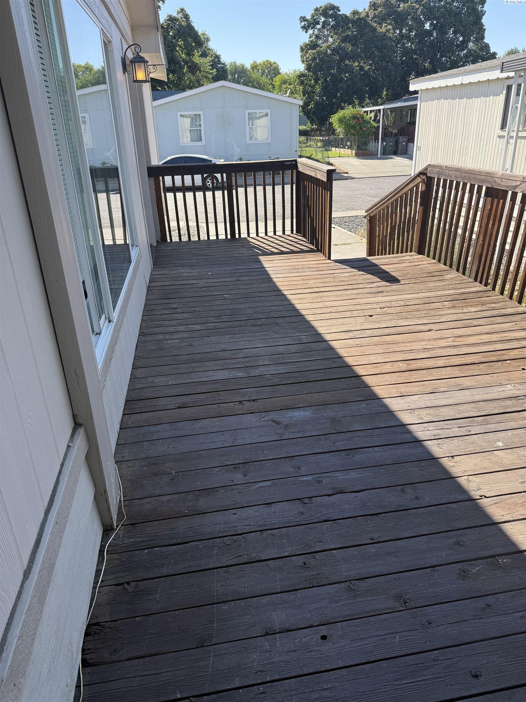32 Mercury Dr, Richland, WA 99354