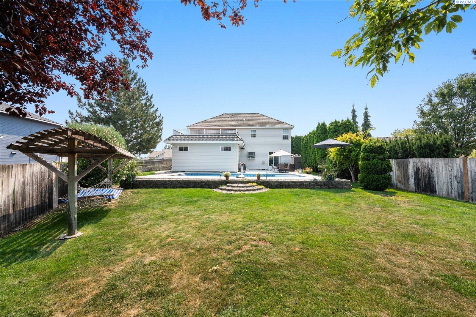 4514 20th Ave, Kennewick, WA 99338