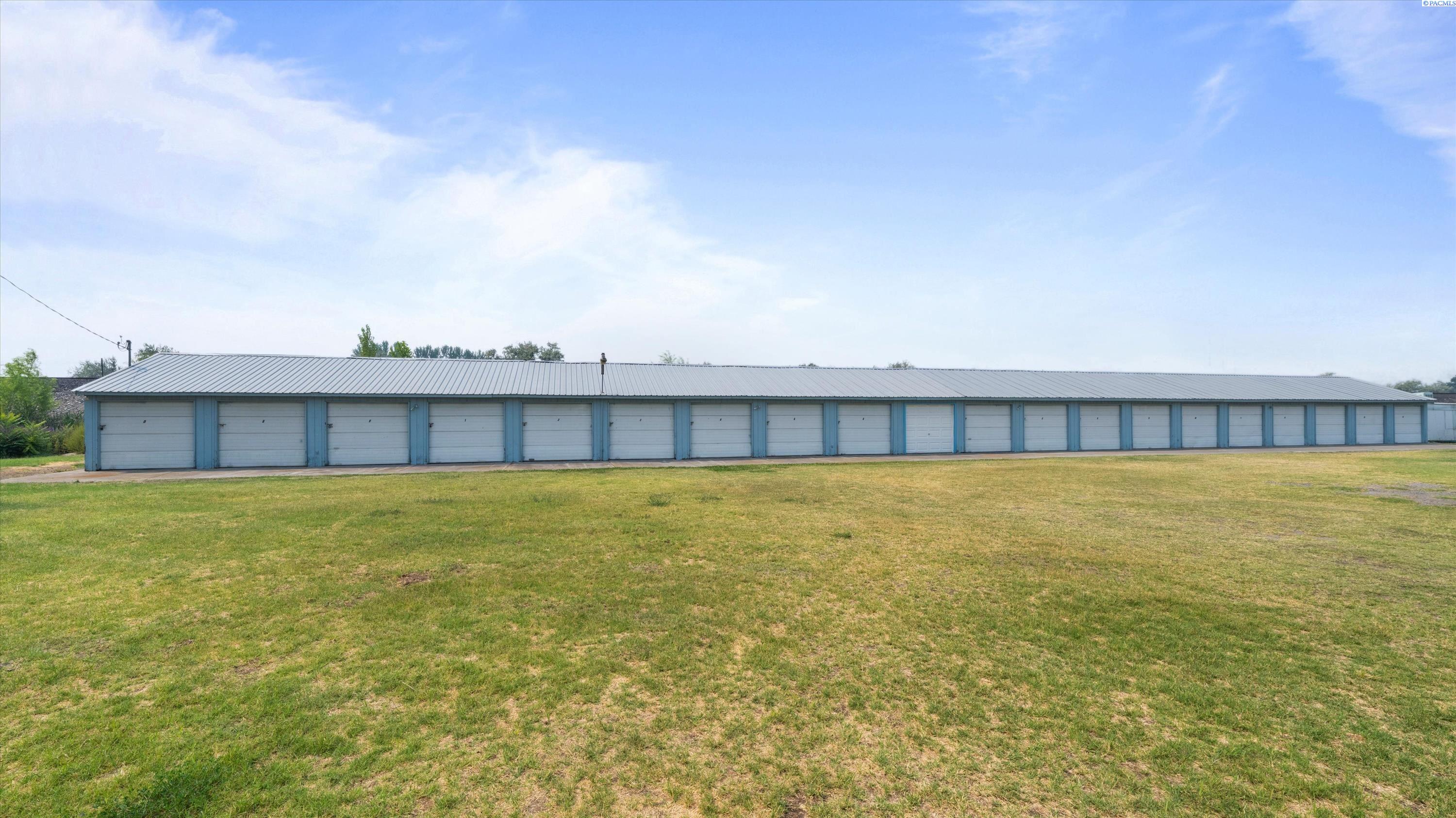 25204 Haney Rd, Kennewick, WA 99337