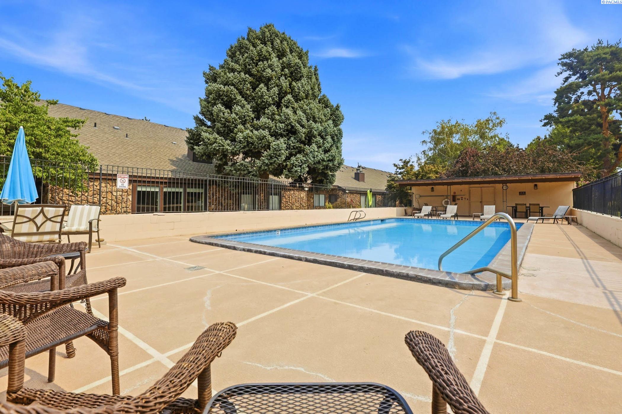 4214 Klamath  #A-10, Kennewick, WA 99336