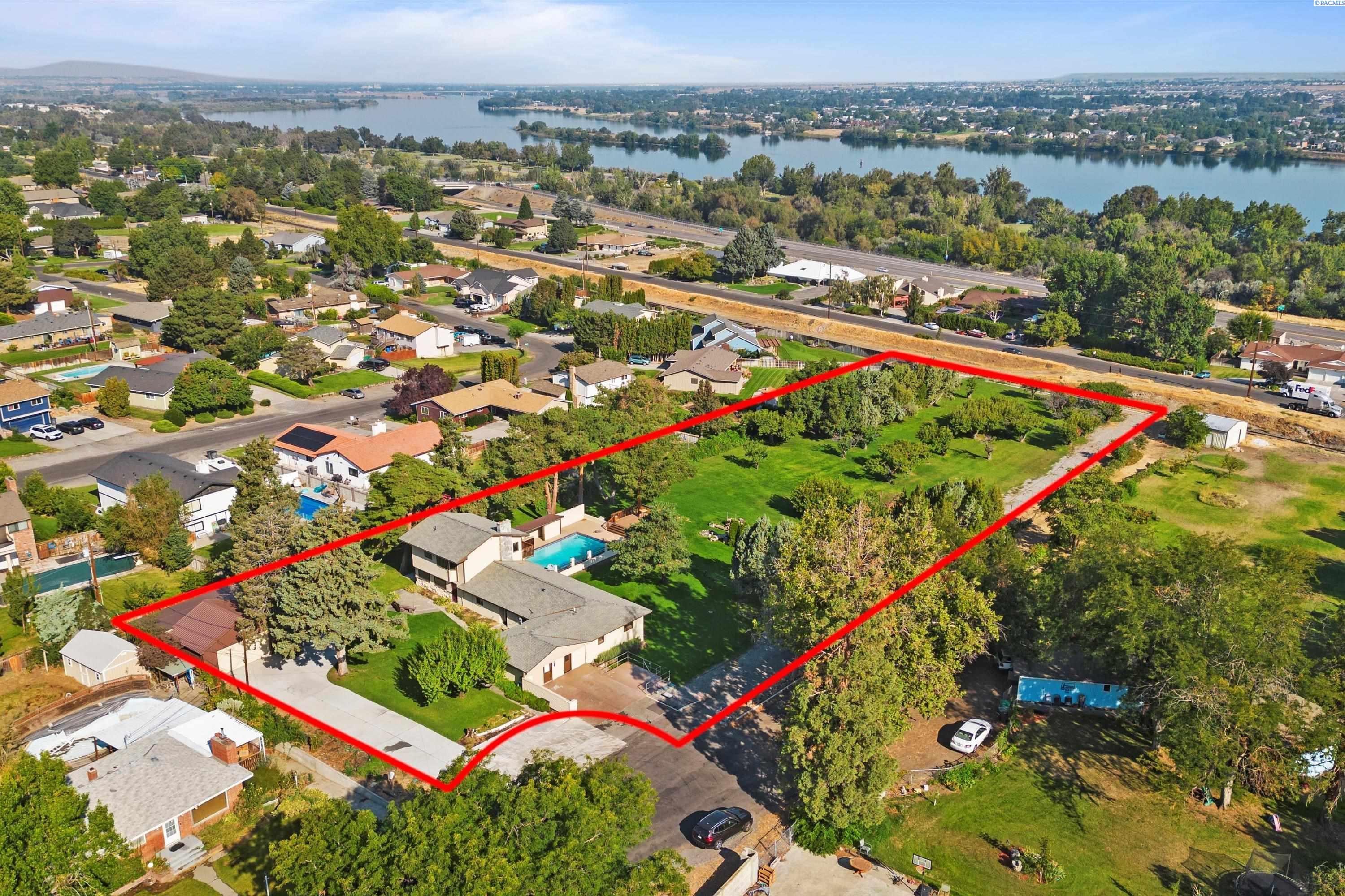 1229 Yost , Kennewick, WA 99336