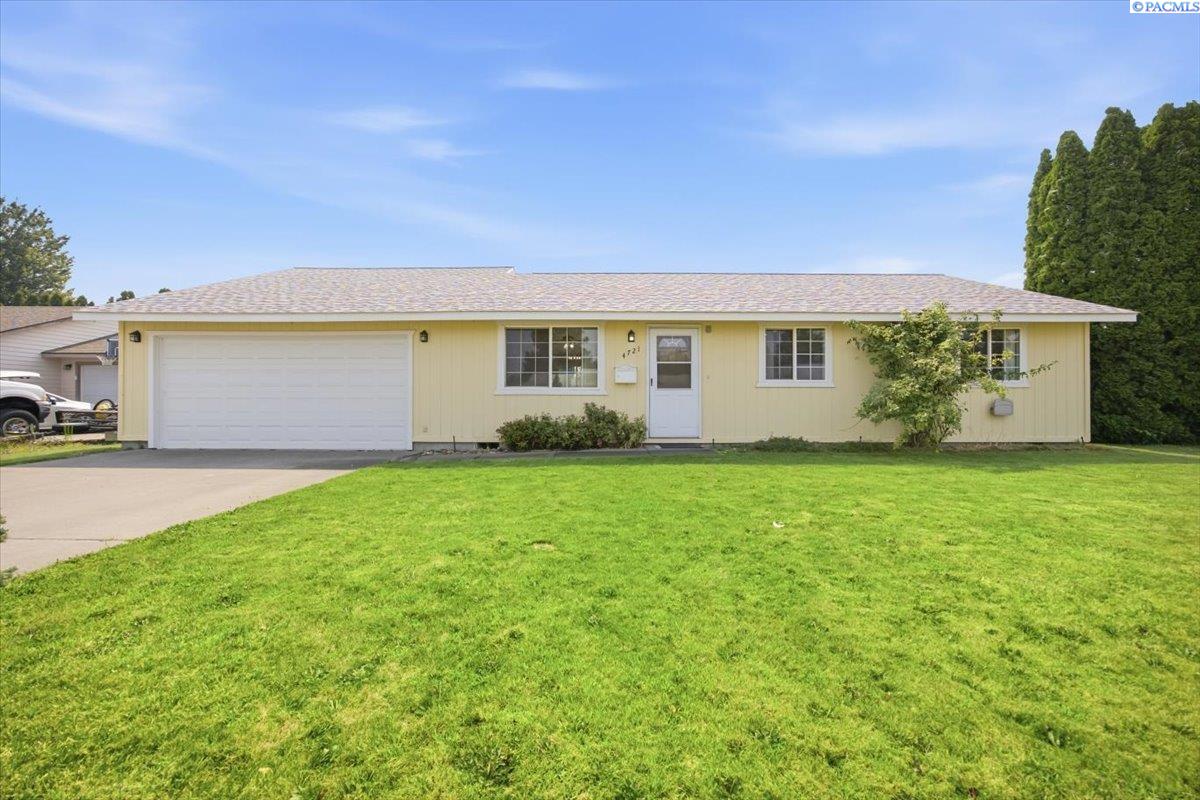 4721 Daisy St, West Richland, WA 99353