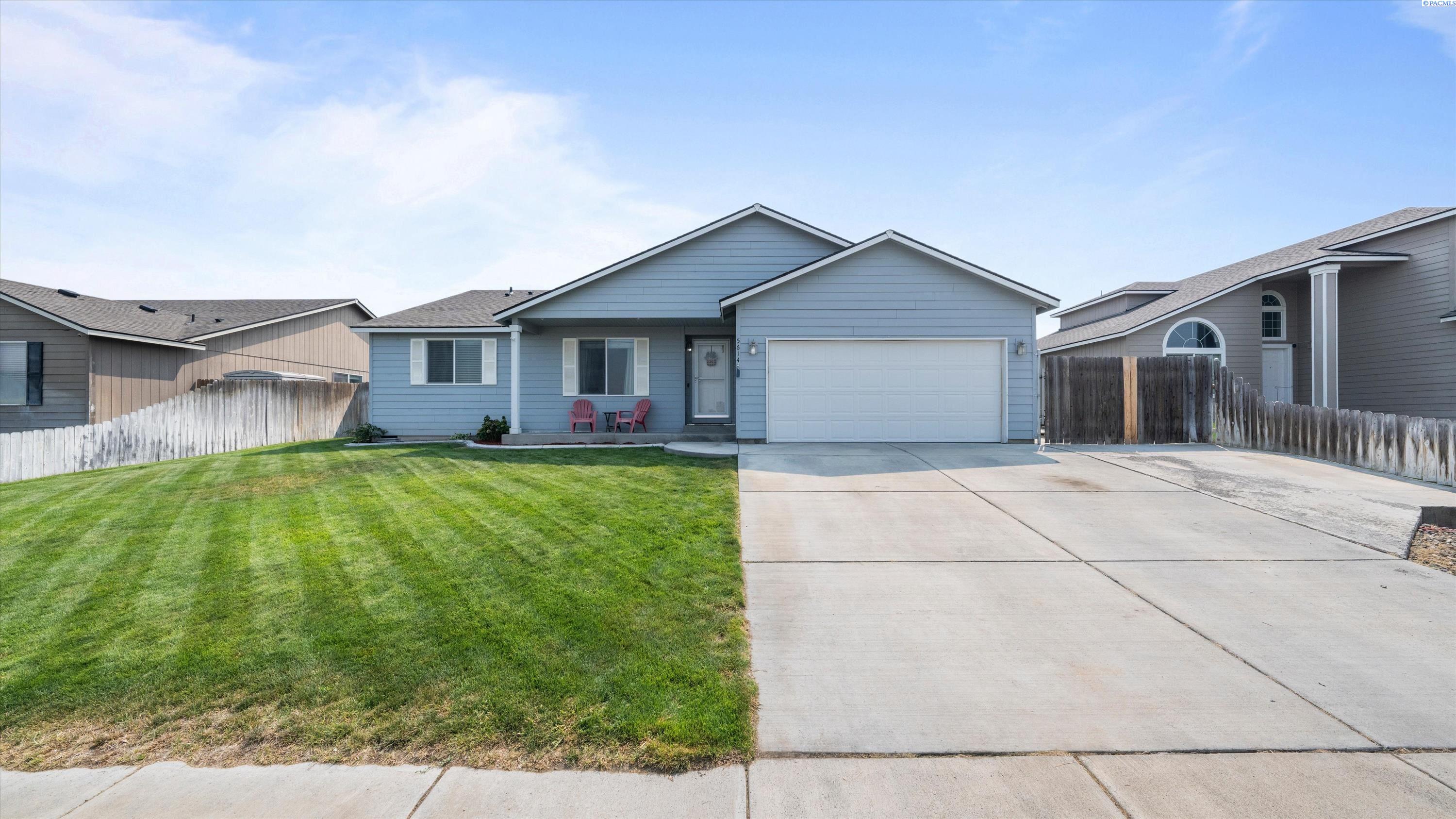 5614 Wrigley Dr, Pasco, WA 99301