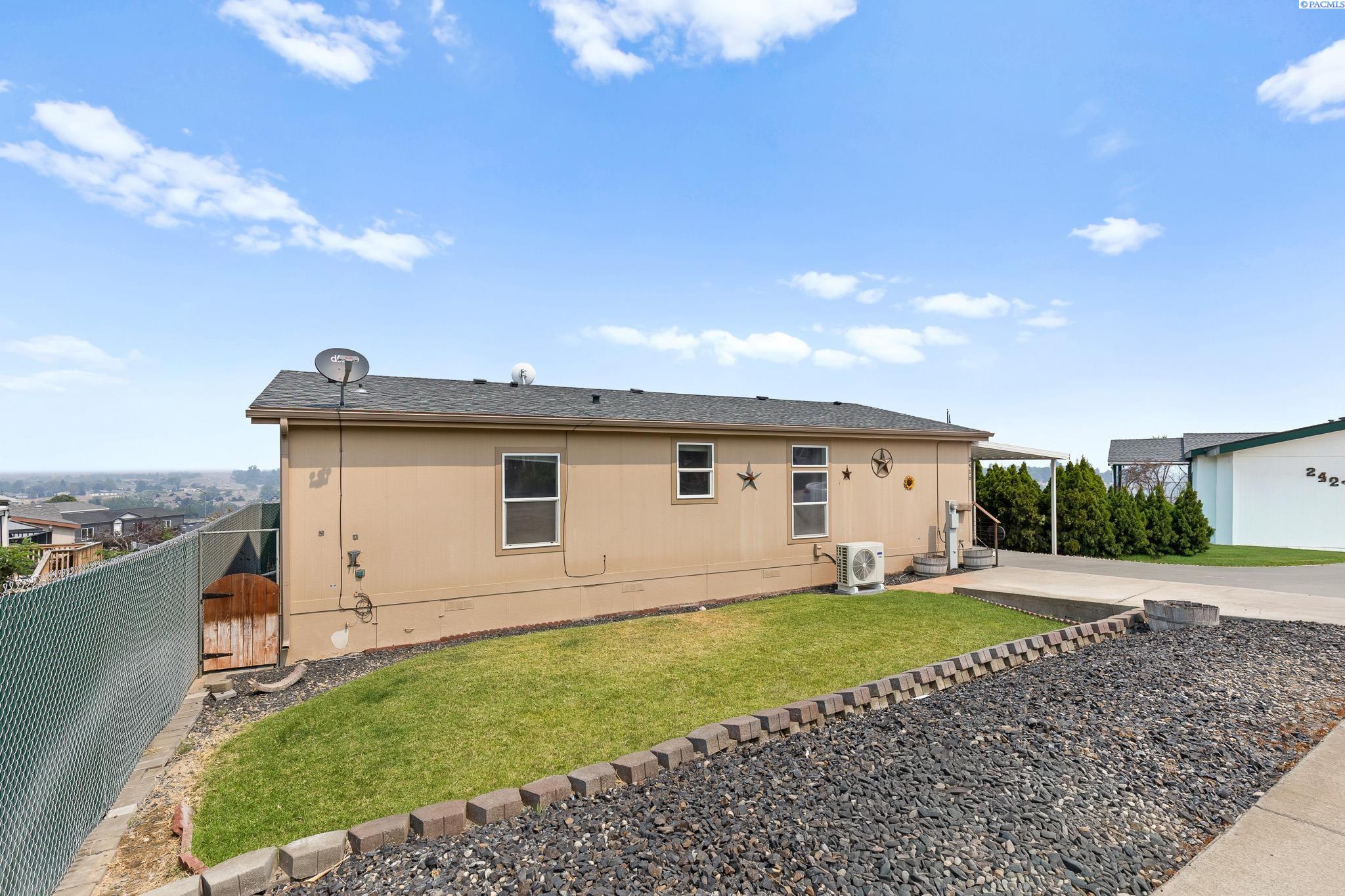 2416 City View Dr, Richland, WA 99352